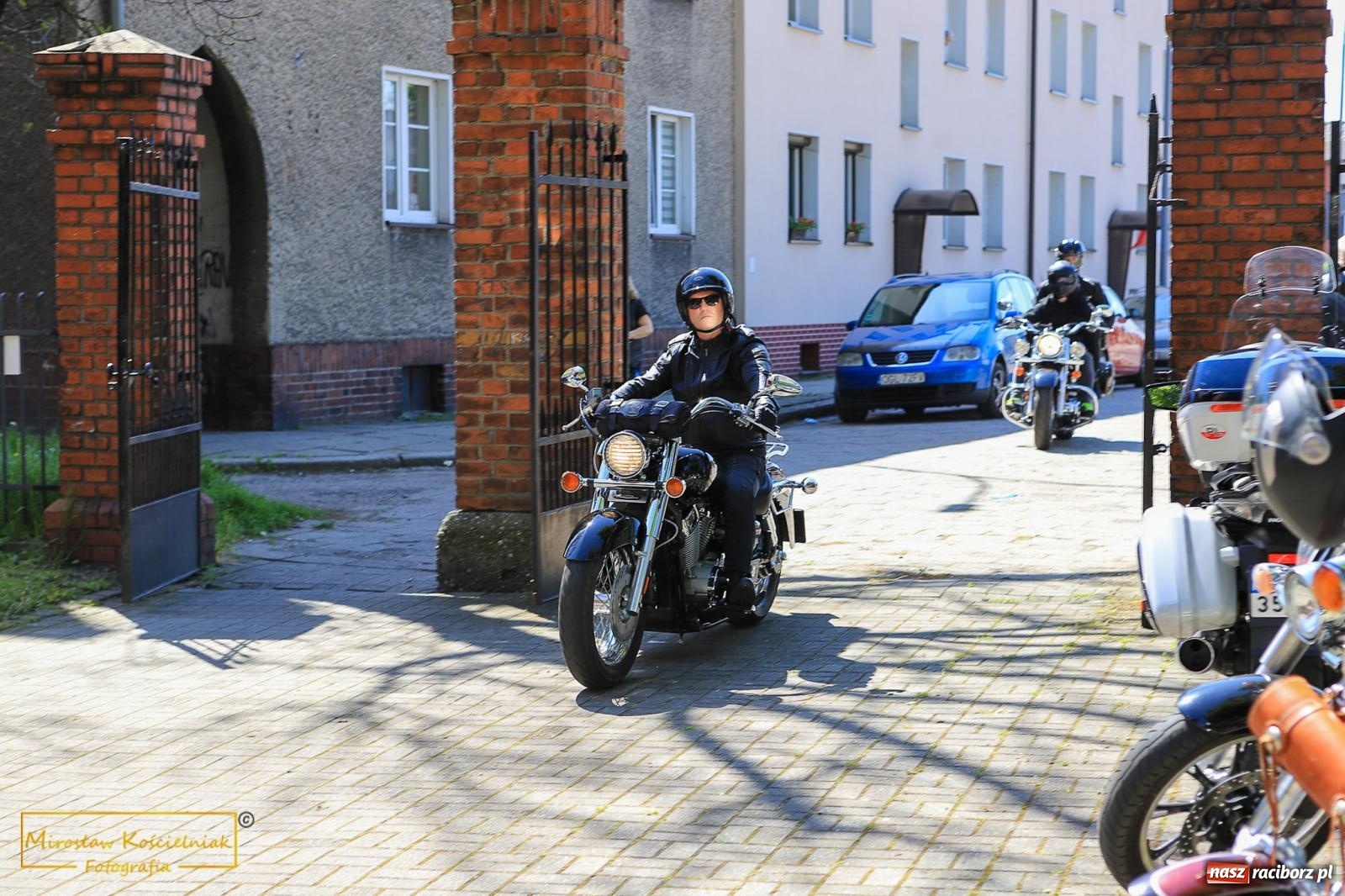 Zdjęcie w galerii na portalu naszraciborz.pl: Setki motocyklistów u św. Mikołaja. Inauguracja sezonu na bis! [FOTO i WIDEO] wiadomości z regionu