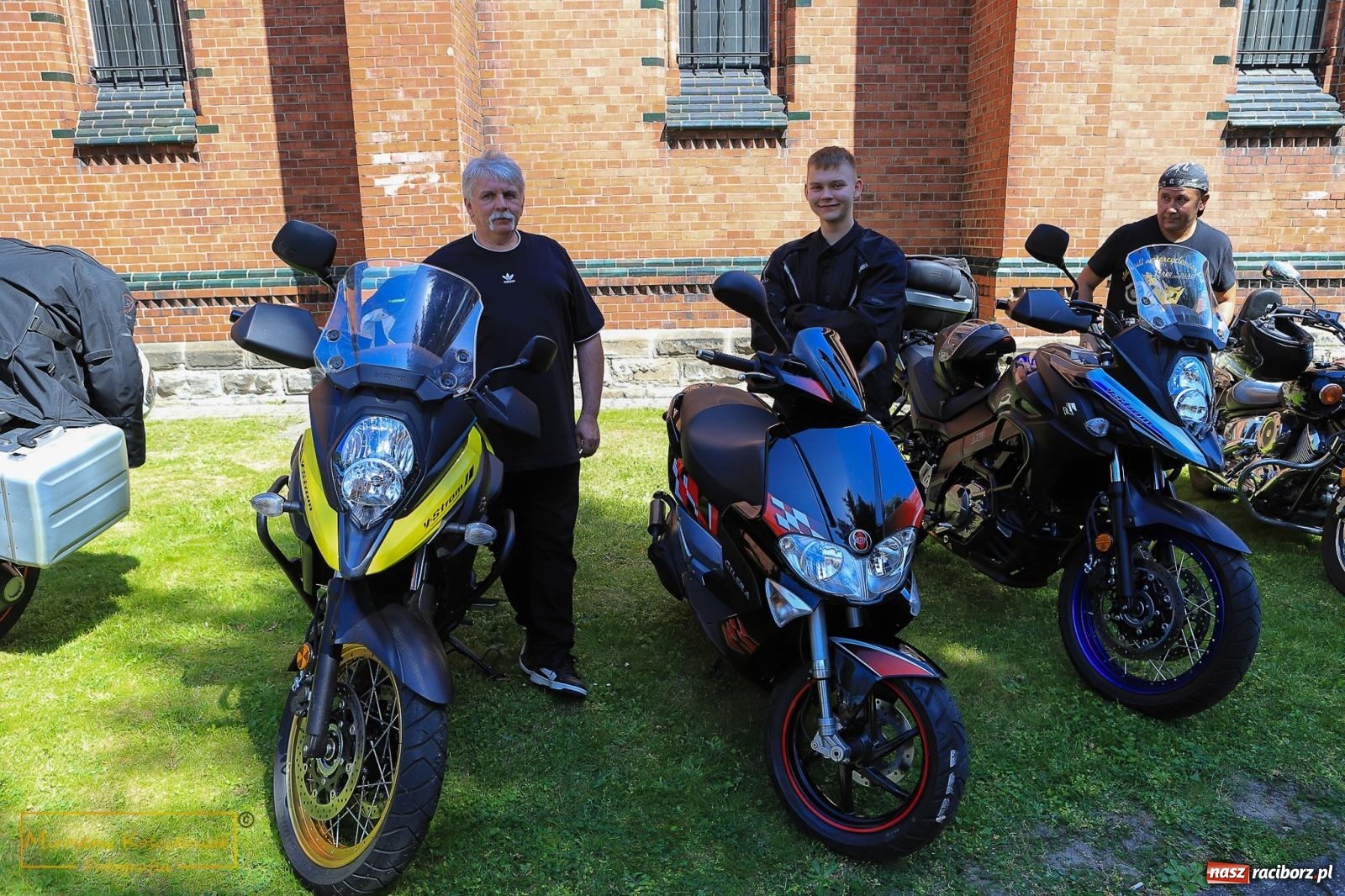 Zdjęcie w galerii na portalu naszraciborz.pl: Setki motocyklistów u św. Mikołaja. Inauguracja sezonu na bis! [FOTO i WIDEO] wiadomości z regionu