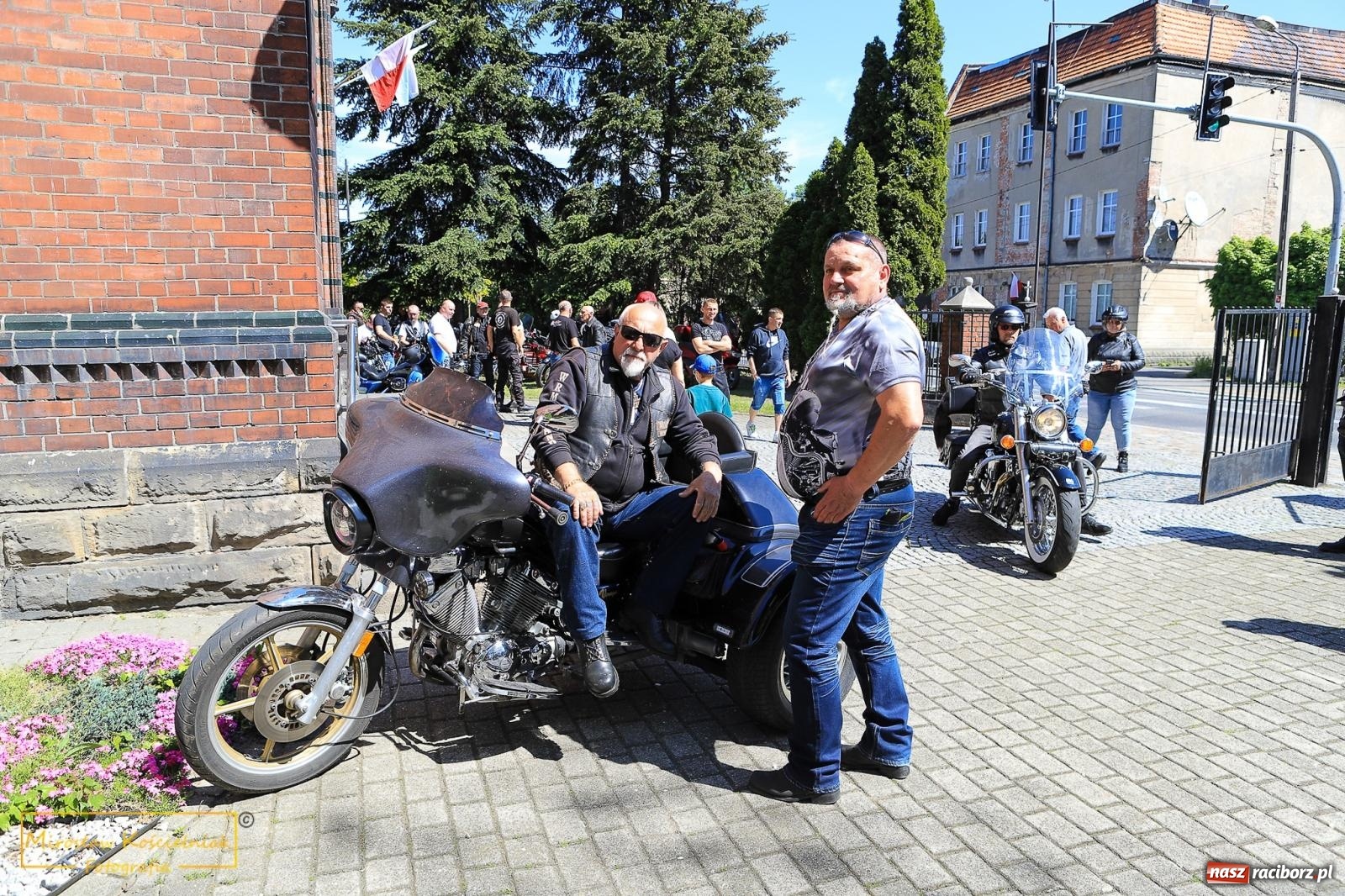 Zdjęcie w galerii na portalu naszraciborz.pl: Setki motocyklistów u św. Mikołaja. Inauguracja sezonu na bis! [FOTO i WIDEO] wiadomości z regionu