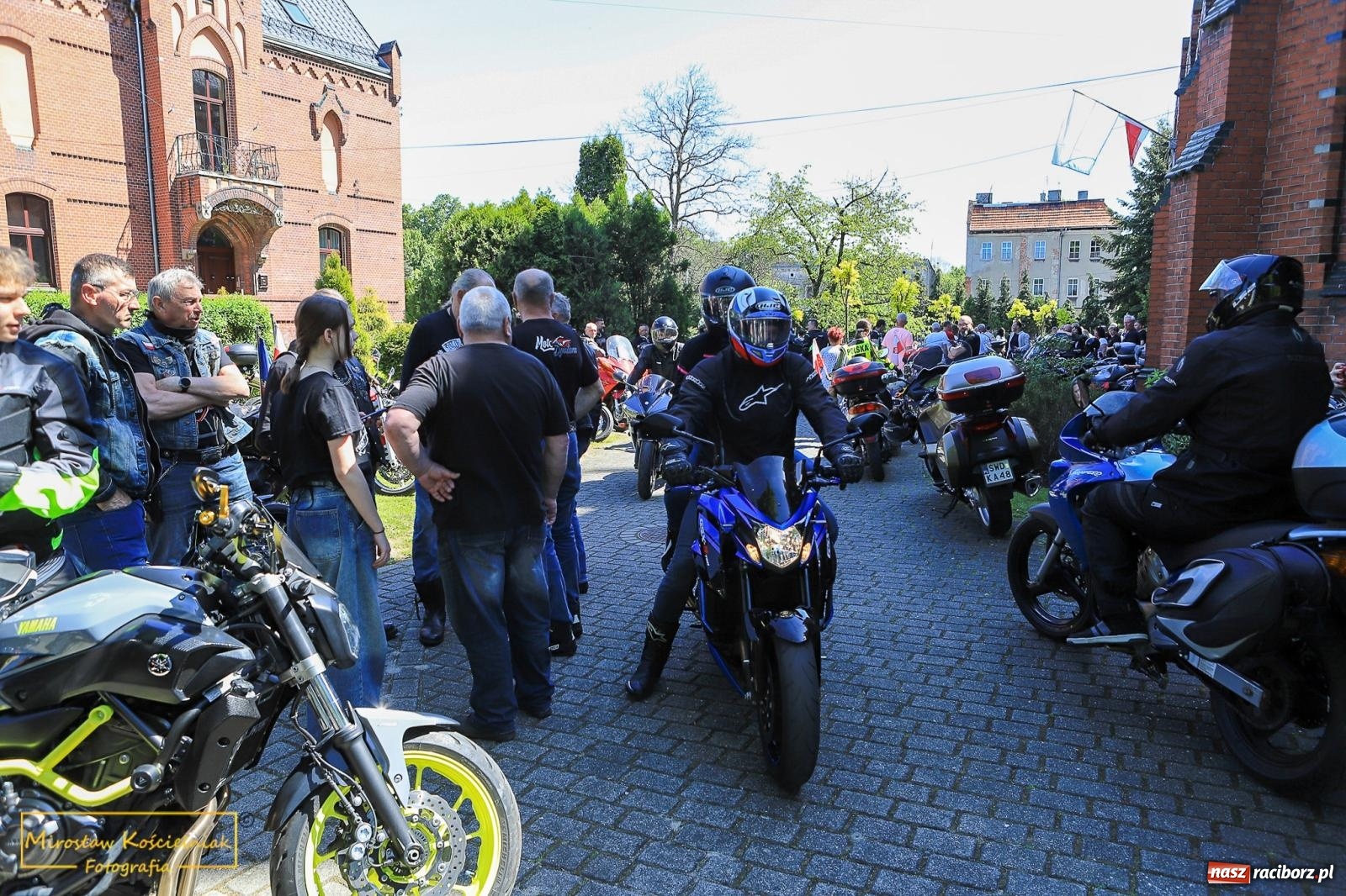 Zdjęcie w galerii na portalu naszraciborz.pl: Setki motocyklistów u św. Mikołaja. Inauguracja sezonu na bis! [FOTO i WIDEO] wiadomości z regionu