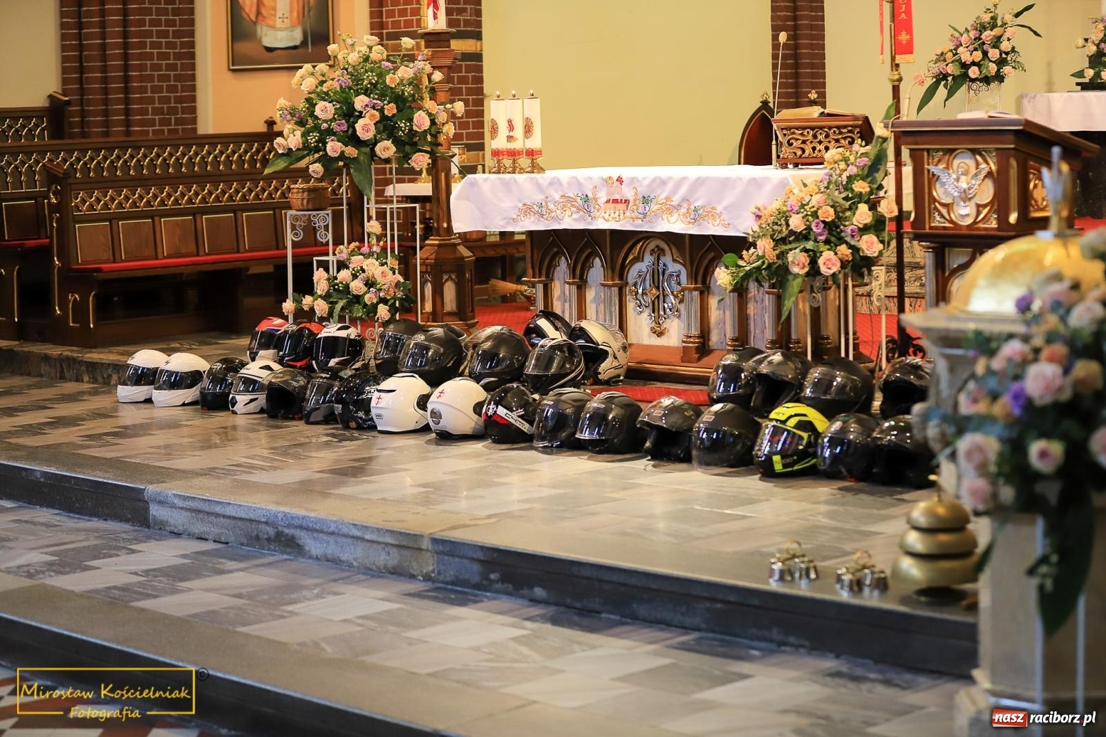 Zdjęcie w galerii na portalu naszraciborz.pl: Setki motocyklistów u św. Mikołaja. Inauguracja sezonu na bis! [FOTO i WIDEO] wiadomości z regionu