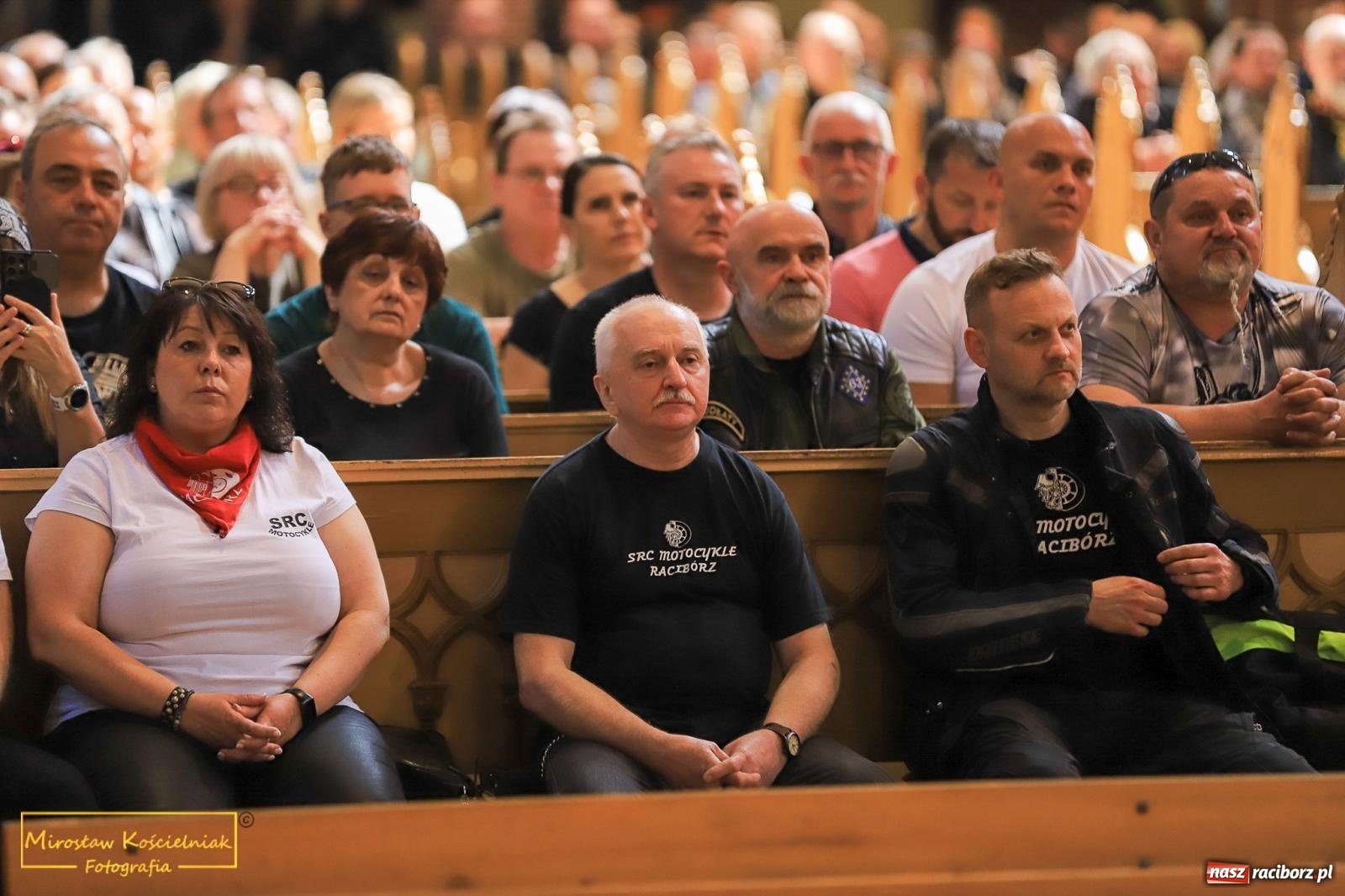 Zdjęcie w galerii na portalu naszraciborz.pl: Setki motocyklistów u św. Mikołaja. Inauguracja sezonu na bis! [FOTO i WIDEO] wiadomości z regionu