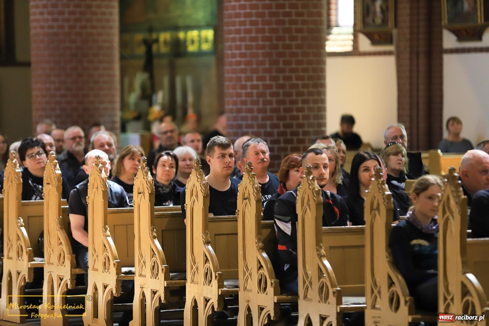 Zdjęcie w galerii na portalu naszraciborz.pl: Setki motocyklistów u św. Mikołaja. Inauguracja sezonu na bis! [FOTO i WIDEO] wiadomości z regionu