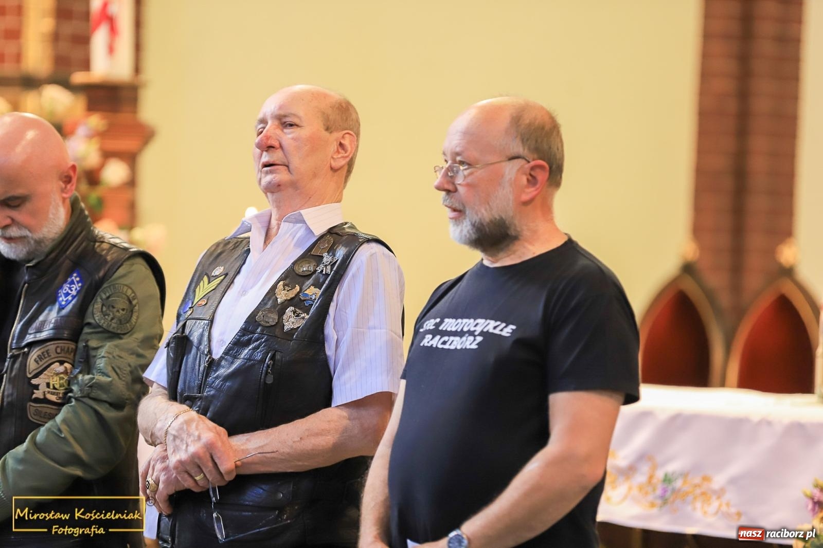 Zdjęcie w galerii na portalu naszraciborz.pl: Setki motocyklistów u św. Mikołaja. Inauguracja sezonu na bis! [FOTO i WIDEO] wiadomości z regionu