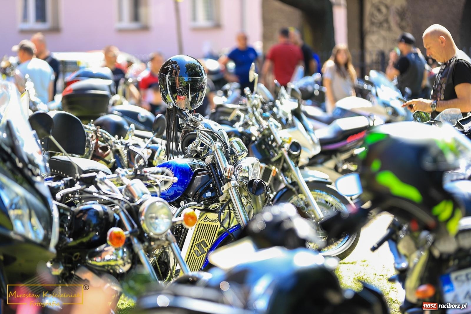 Zdjęcie w galerii na portalu naszraciborz.pl: Setki motocyklistów u św. Mikołaja. Inauguracja sezonu na bis! [FOTO i WIDEO] wiadomości z regionu