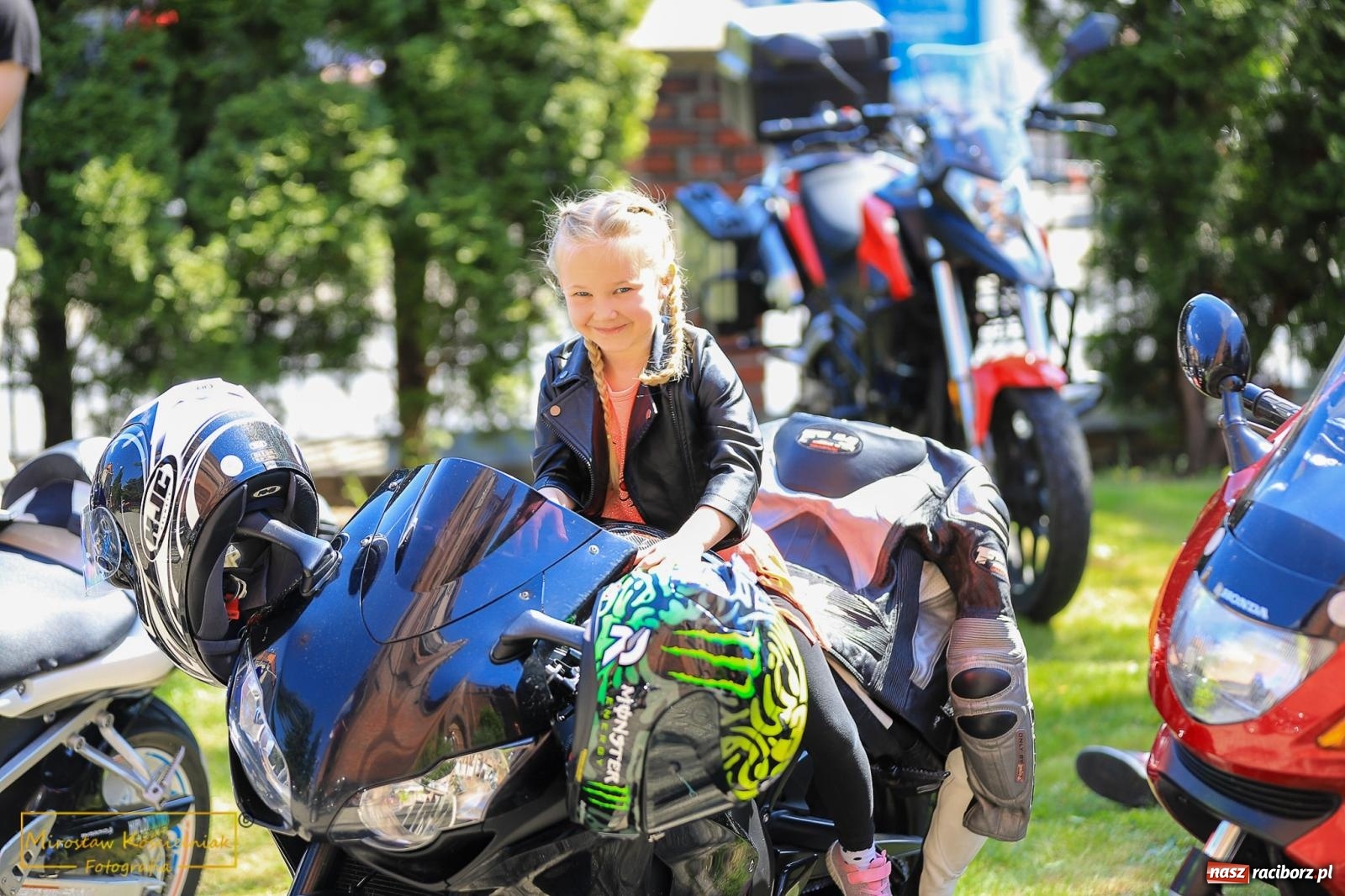 Zdjęcie w galerii na portalu naszraciborz.pl: Setki motocyklistów u św. Mikołaja. Inauguracja sezonu na bis! [FOTO i WIDEO] wiadomości z regionu