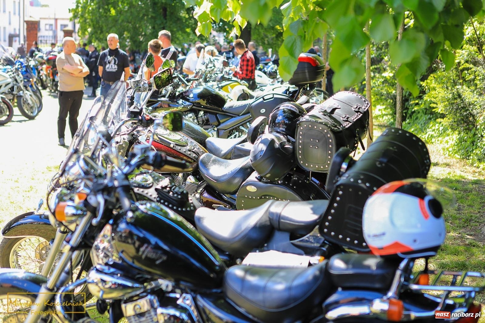 Zdjęcie w galerii na portalu naszraciborz.pl: Setki motocyklistów u św. Mikołaja. Inauguracja sezonu na bis! [FOTO i WIDEO] wiadomości z regionu