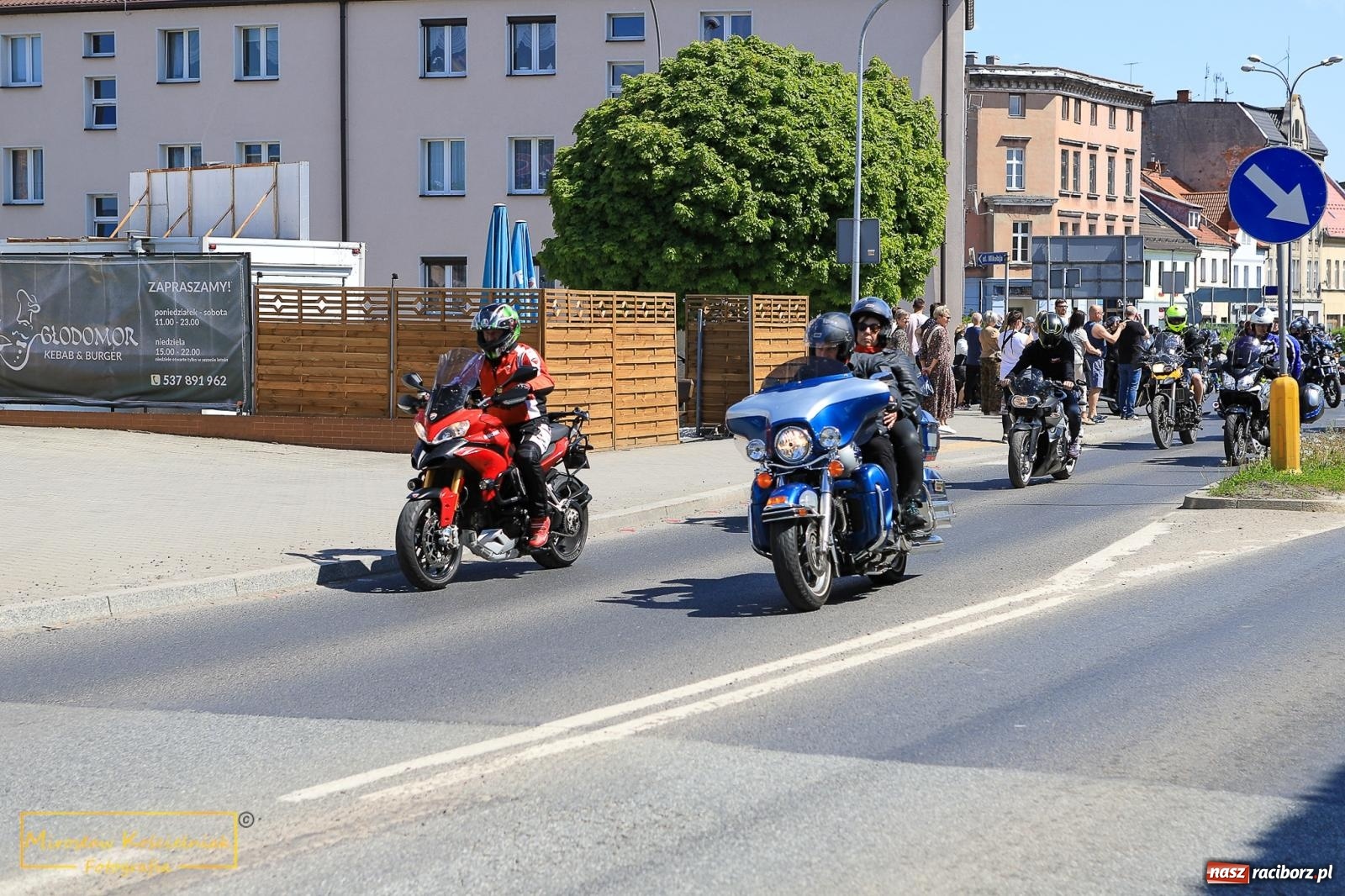 Zdjęcie w galerii na portalu naszraciborz.pl: Setki motocyklistów u św. Mikołaja. Inauguracja sezonu na bis! [FOTO i WIDEO] wiadomości z regionu