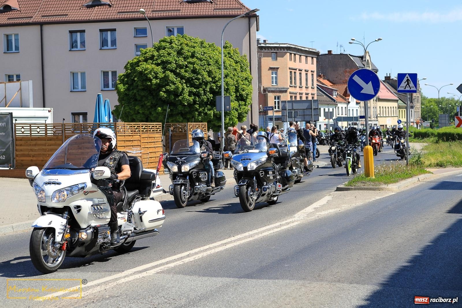 Zdjęcie w galerii na portalu naszraciborz.pl: Setki motocyklistów u św. Mikołaja. Inauguracja sezonu na bis! [FOTO i WIDEO] wiadomości z regionu