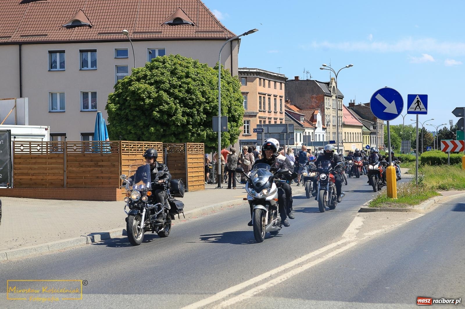 Zdjęcie w galerii na portalu naszraciborz.pl: Setki motocyklistów u św. Mikołaja. Inauguracja sezonu na bis! [FOTO i WIDEO] wiadomości z regionu