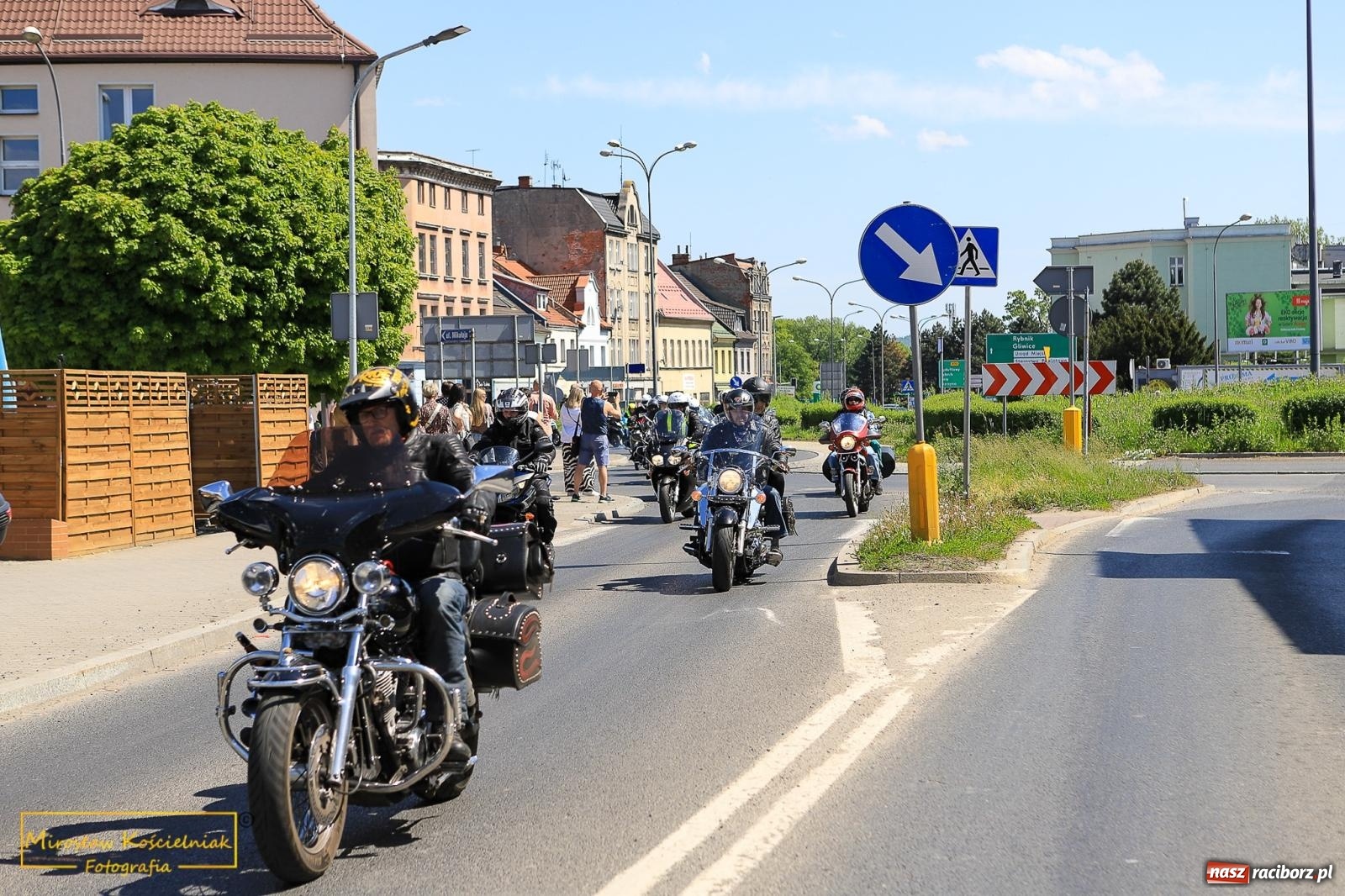 Zdjęcie w galerii na portalu naszraciborz.pl: Setki motocyklistów u św. Mikołaja. Inauguracja sezonu na bis! [FOTO i WIDEO] wiadomości z regionu
