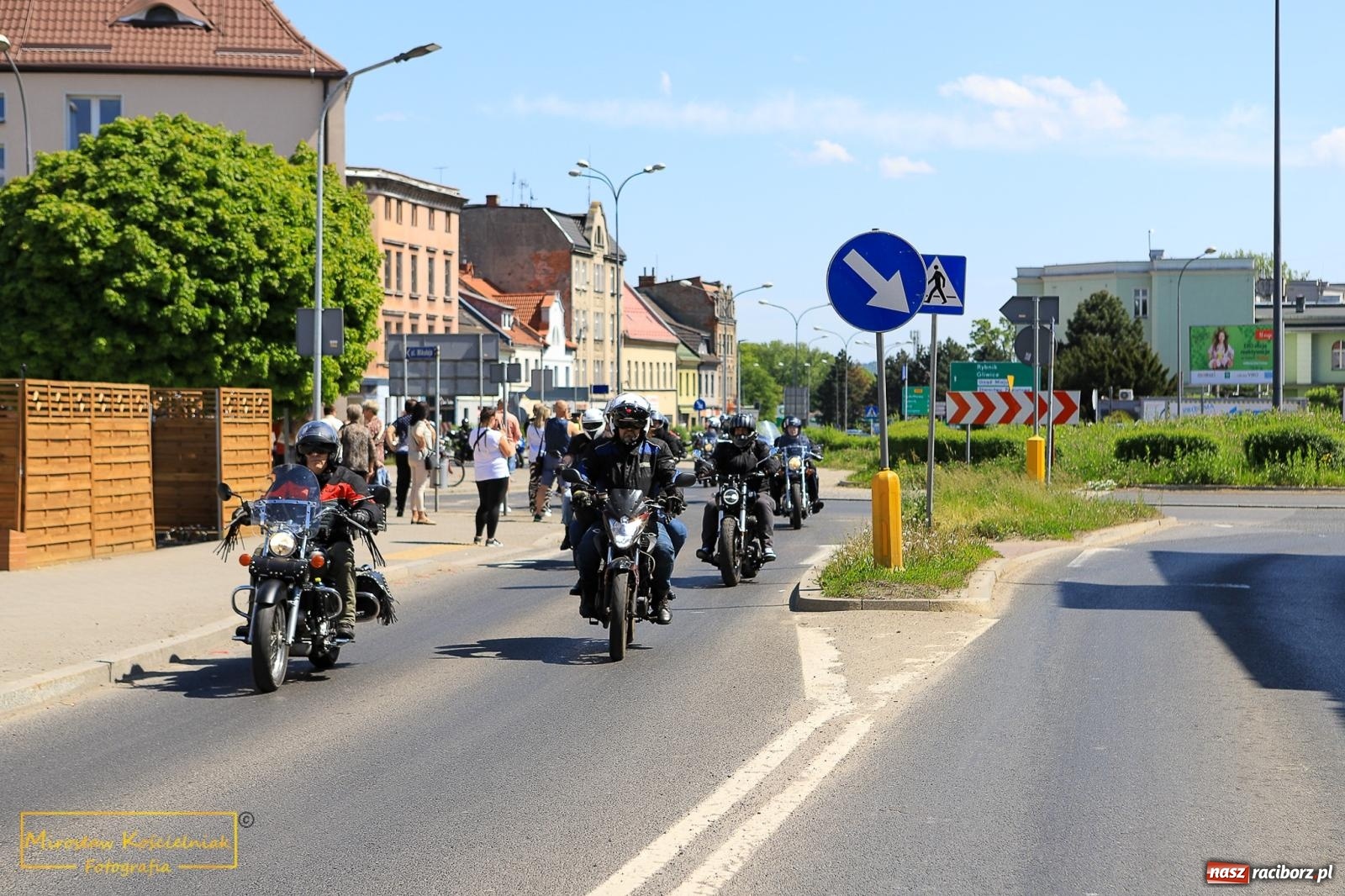 Zdjęcie w galerii na portalu naszraciborz.pl: Setki motocyklistów u św. Mikołaja. Inauguracja sezonu na bis! [FOTO i WIDEO] wiadomości z regionu