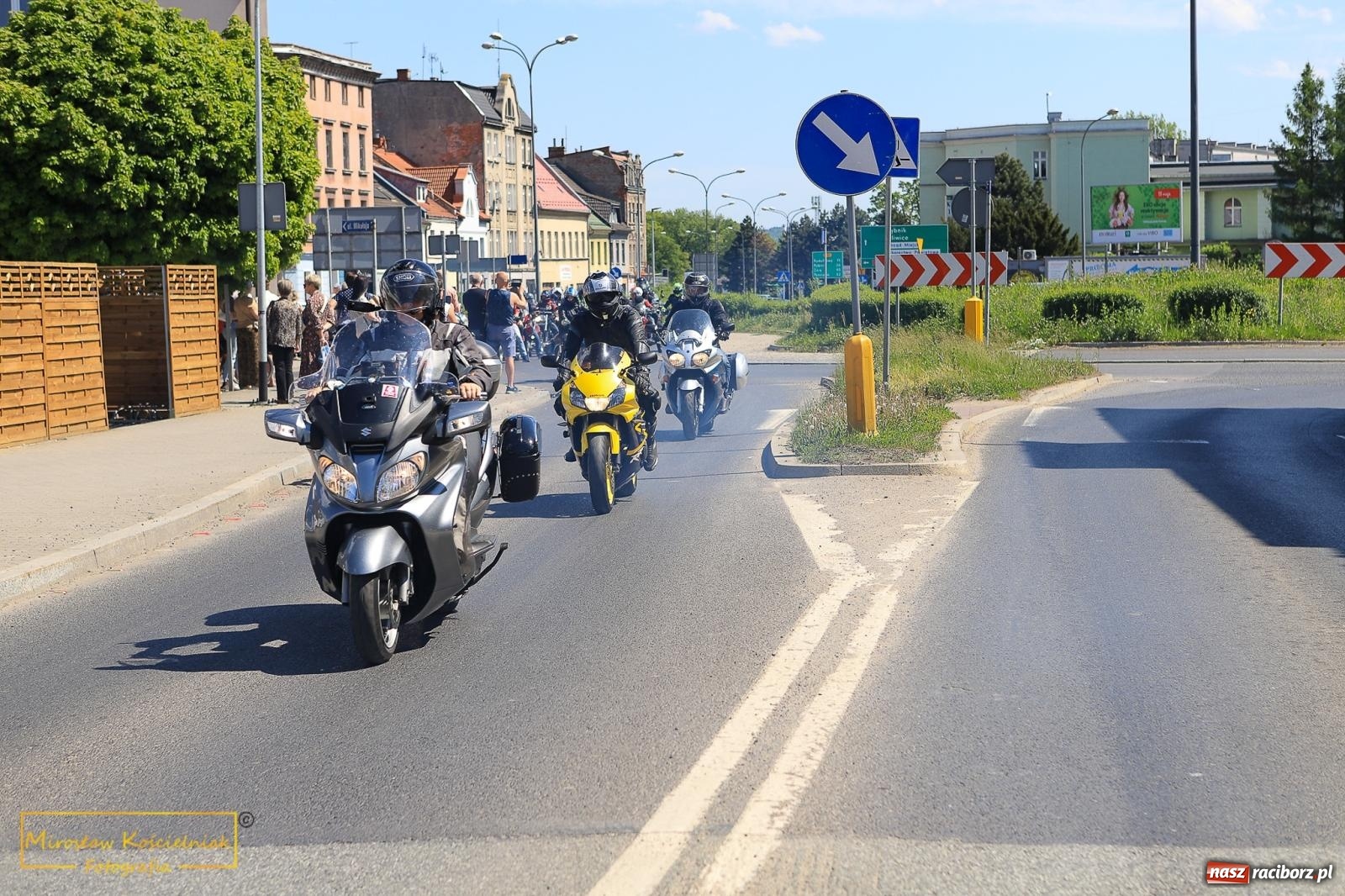 Zdjęcie w galerii na portalu naszraciborz.pl: Setki motocyklistów u św. Mikołaja. Inauguracja sezonu na bis! [FOTO i WIDEO] wiadomości z regionu