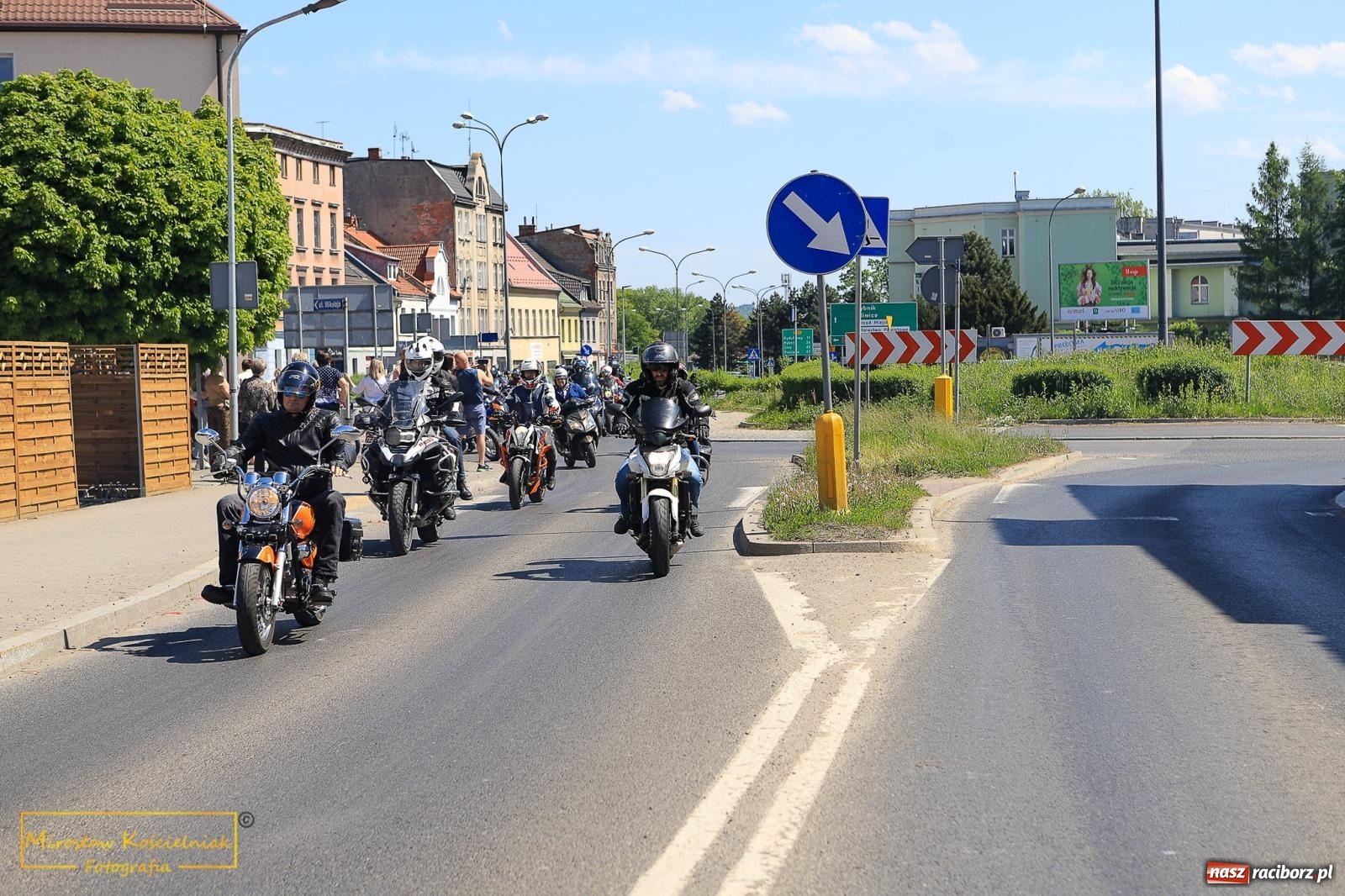 Zdjęcie w galerii na portalu naszraciborz.pl: Setki motocyklistów u św. Mikołaja. Inauguracja sezonu na bis! [FOTO i WIDEO] wiadomości z regionu