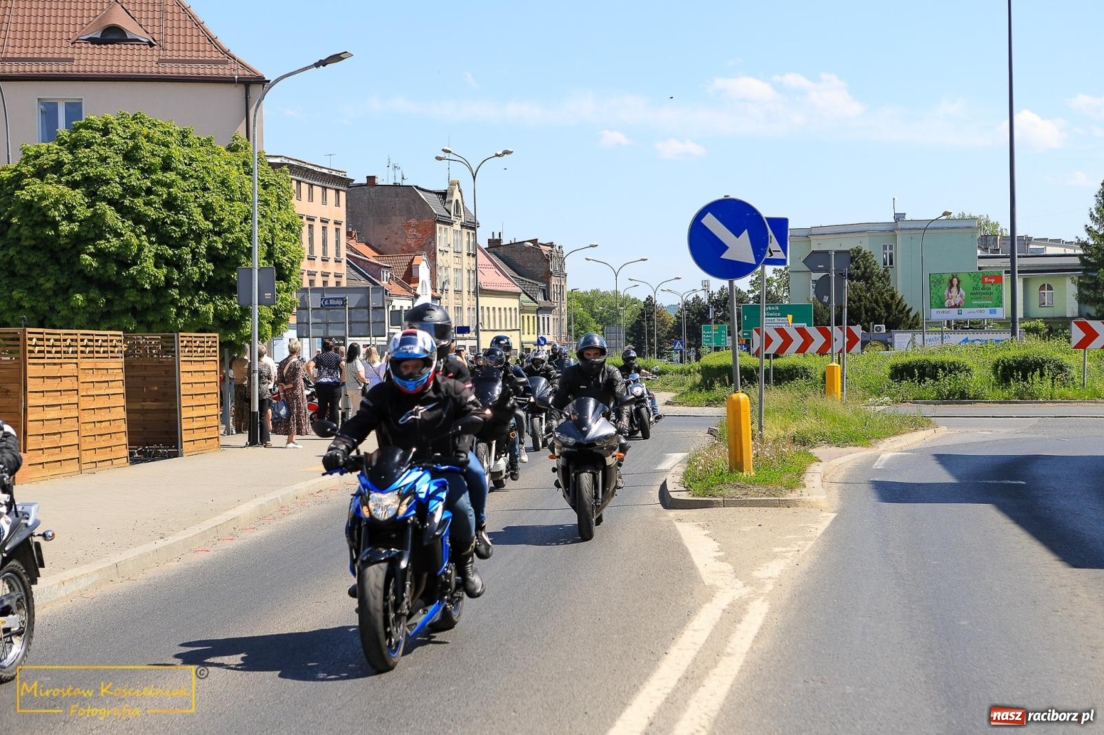 Zdjęcie w galerii na portalu naszraciborz.pl: Setki motocyklistów u św. Mikołaja. Inauguracja sezonu na bis! [FOTO i WIDEO] wiadomości z regionu
