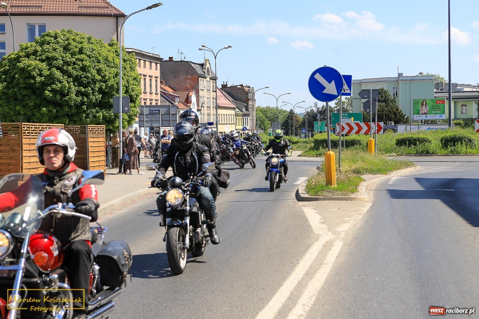 Zdjęcie w galerii na portalu naszraciborz.pl: Setki motocyklistów u św. Mikołaja. Inauguracja sezonu na bis! [FOTO i WIDEO] wiadomości z regionu