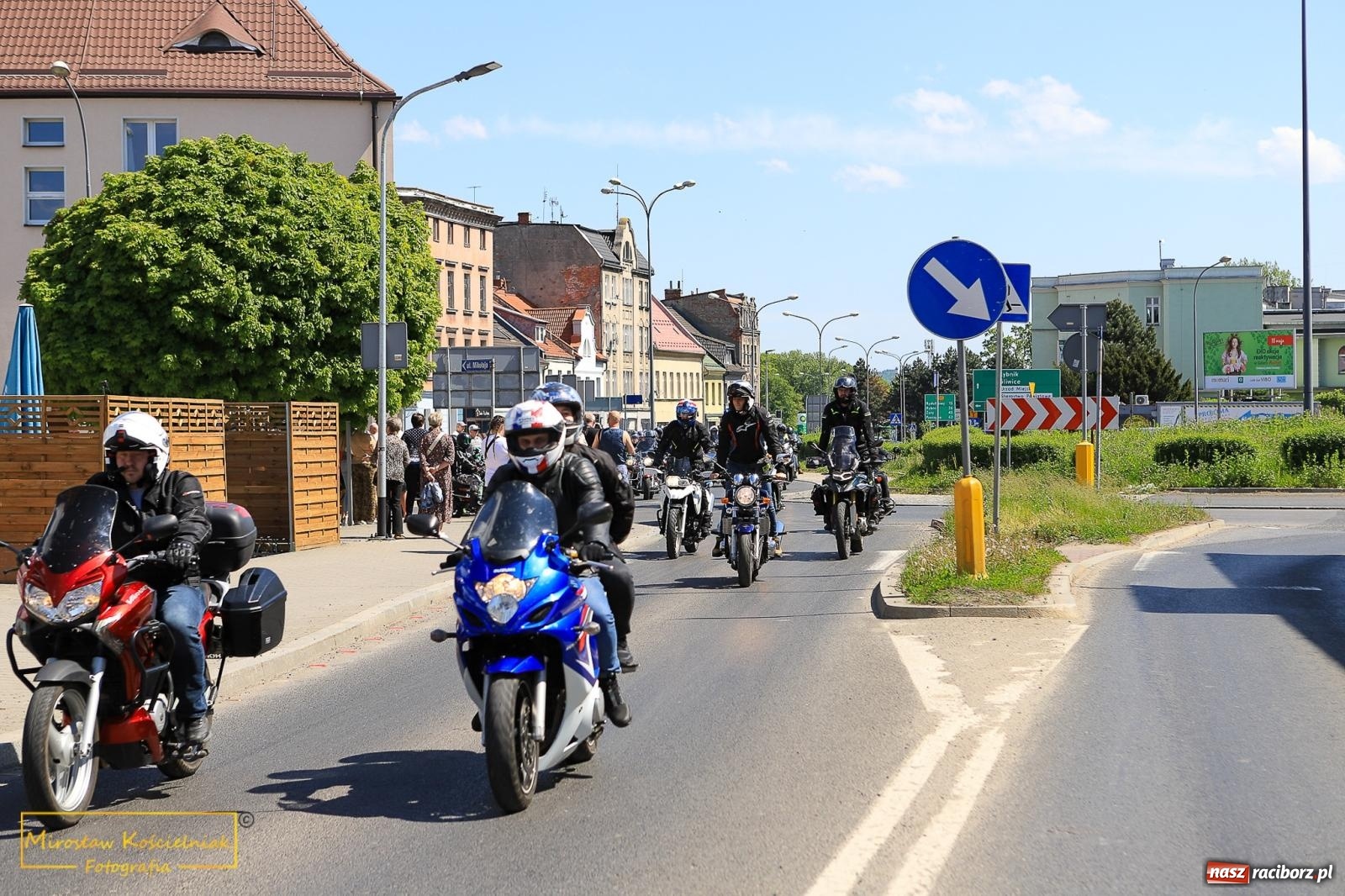 Zdjęcie w galerii na portalu naszraciborz.pl: Setki motocyklistów u św. Mikołaja. Inauguracja sezonu na bis! [FOTO i WIDEO] wiadomości z regionu