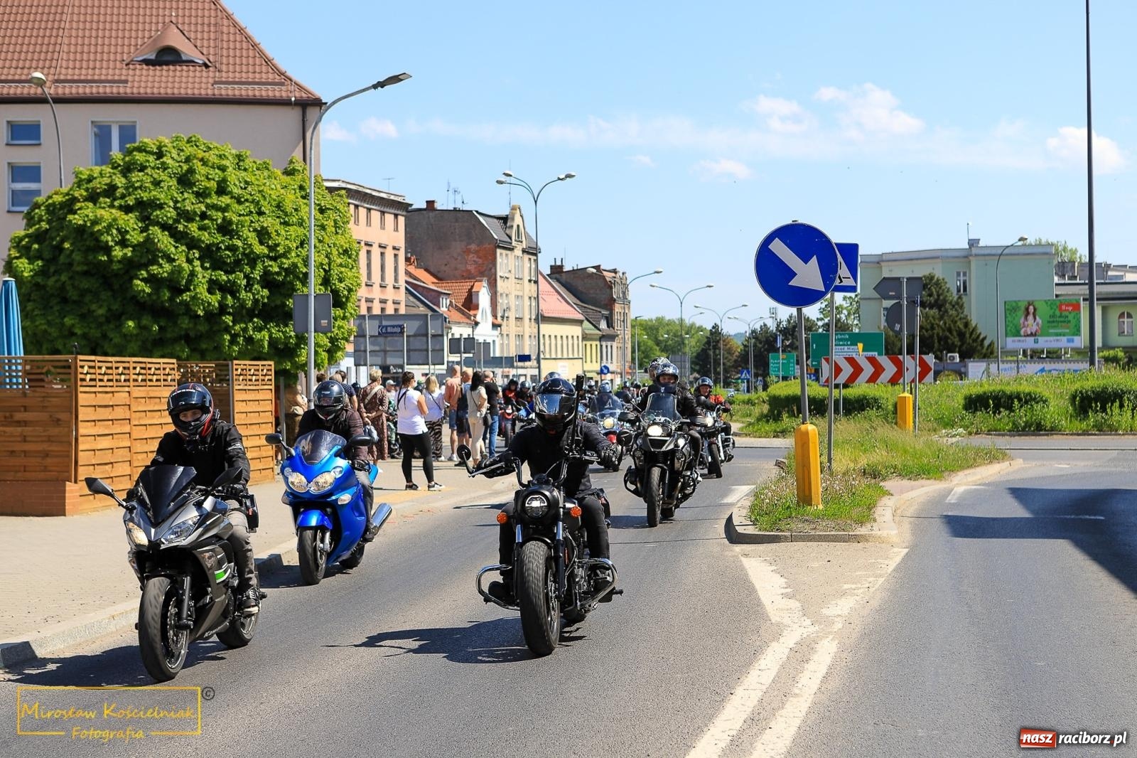 Zdjęcie w galerii na portalu naszraciborz.pl: Setki motocyklistów u św. Mikołaja. Inauguracja sezonu na bis! [FOTO i WIDEO] wiadomości z regionu