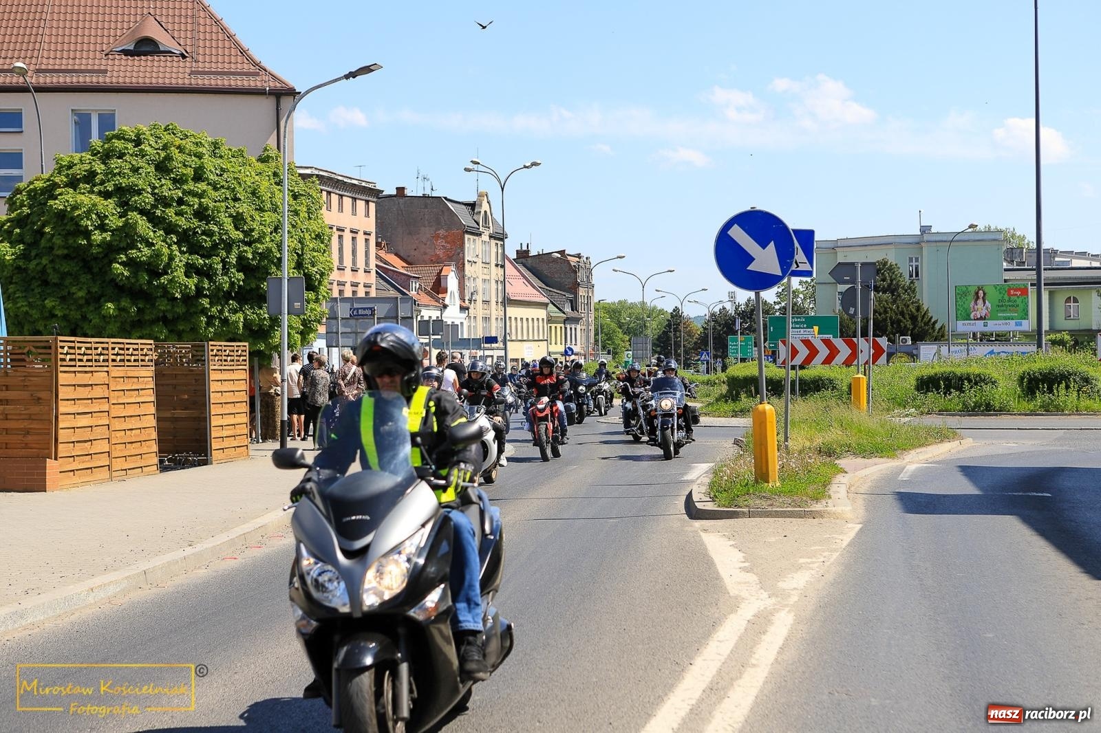 Zdjęcie w galerii na portalu naszraciborz.pl: Setki motocyklistów u św. Mikołaja. Inauguracja sezonu na bis! [FOTO i WIDEO] wiadomości z regionu