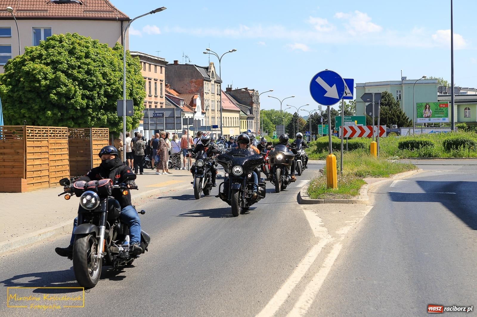 Zdjęcie w galerii na portalu naszraciborz.pl: Setki motocyklistów u św. Mikołaja. Inauguracja sezonu na bis! [FOTO i WIDEO] wiadomości z regionu