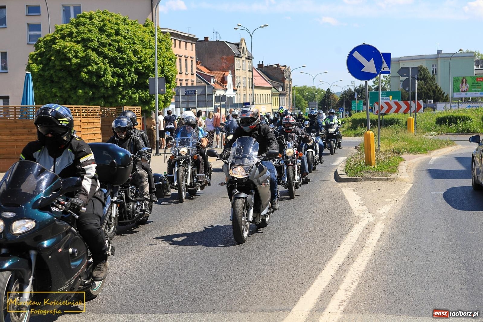 Zdjęcie w galerii na portalu naszraciborz.pl: Setki motocyklistów u św. Mikołaja. Inauguracja sezonu na bis! [FOTO i WIDEO] wiadomości z regionu