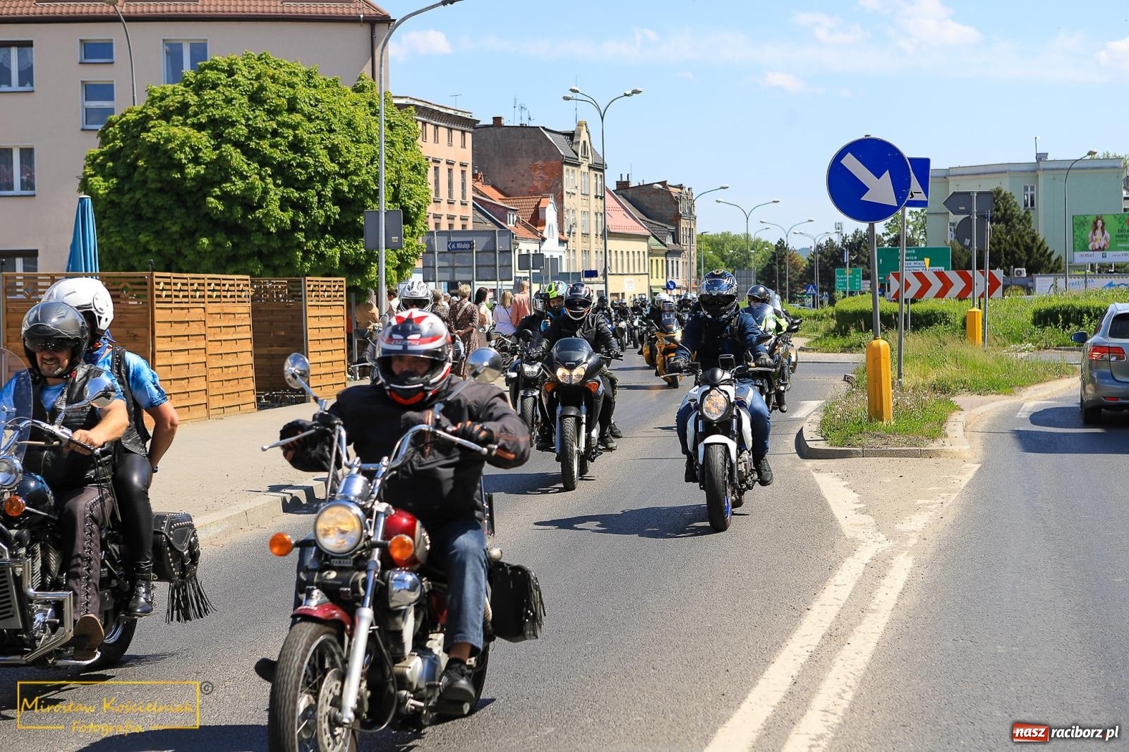 Zdjęcie w galerii na portalu naszraciborz.pl: Setki motocyklistów u św. Mikołaja. Inauguracja sezonu na bis! [FOTO i WIDEO] wiadomości z regionu