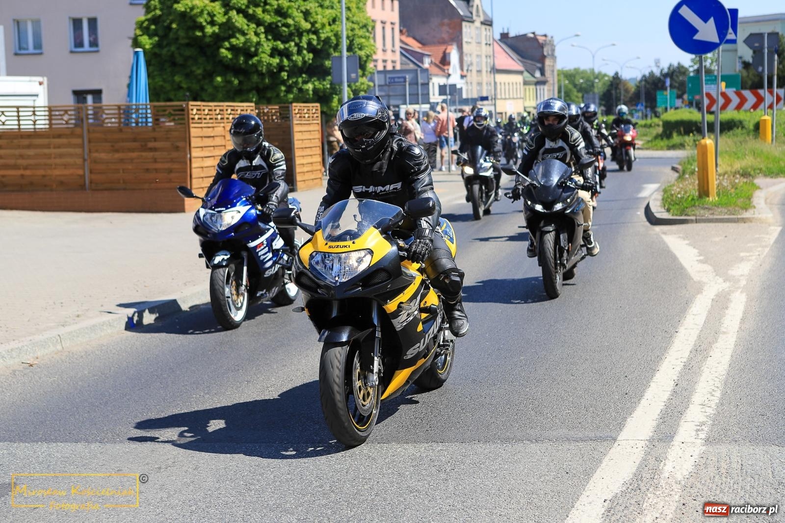 Zdjęcie w galerii na portalu naszraciborz.pl: Setki motocyklistów u św. Mikołaja. Inauguracja sezonu na bis! [FOTO i WIDEO] wiadomości z regionu