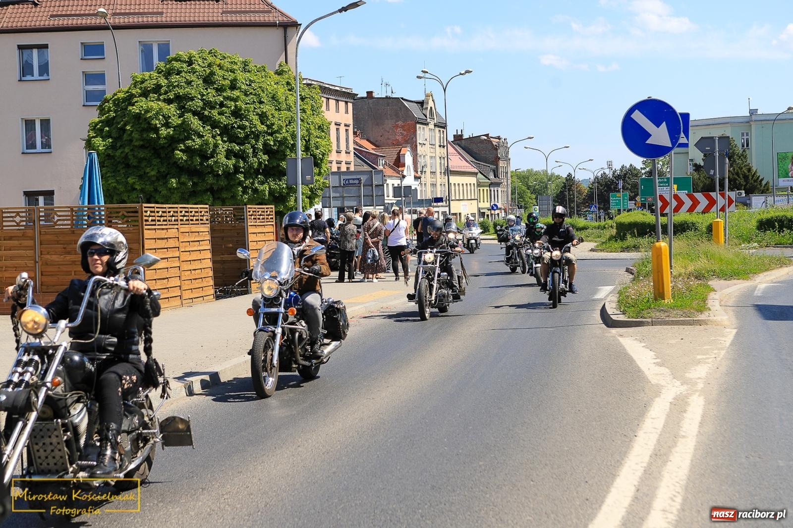 Zdjęcie w galerii na portalu naszraciborz.pl: Setki motocyklistów u św. Mikołaja. Inauguracja sezonu na bis! [FOTO i WIDEO] wiadomości z regionu