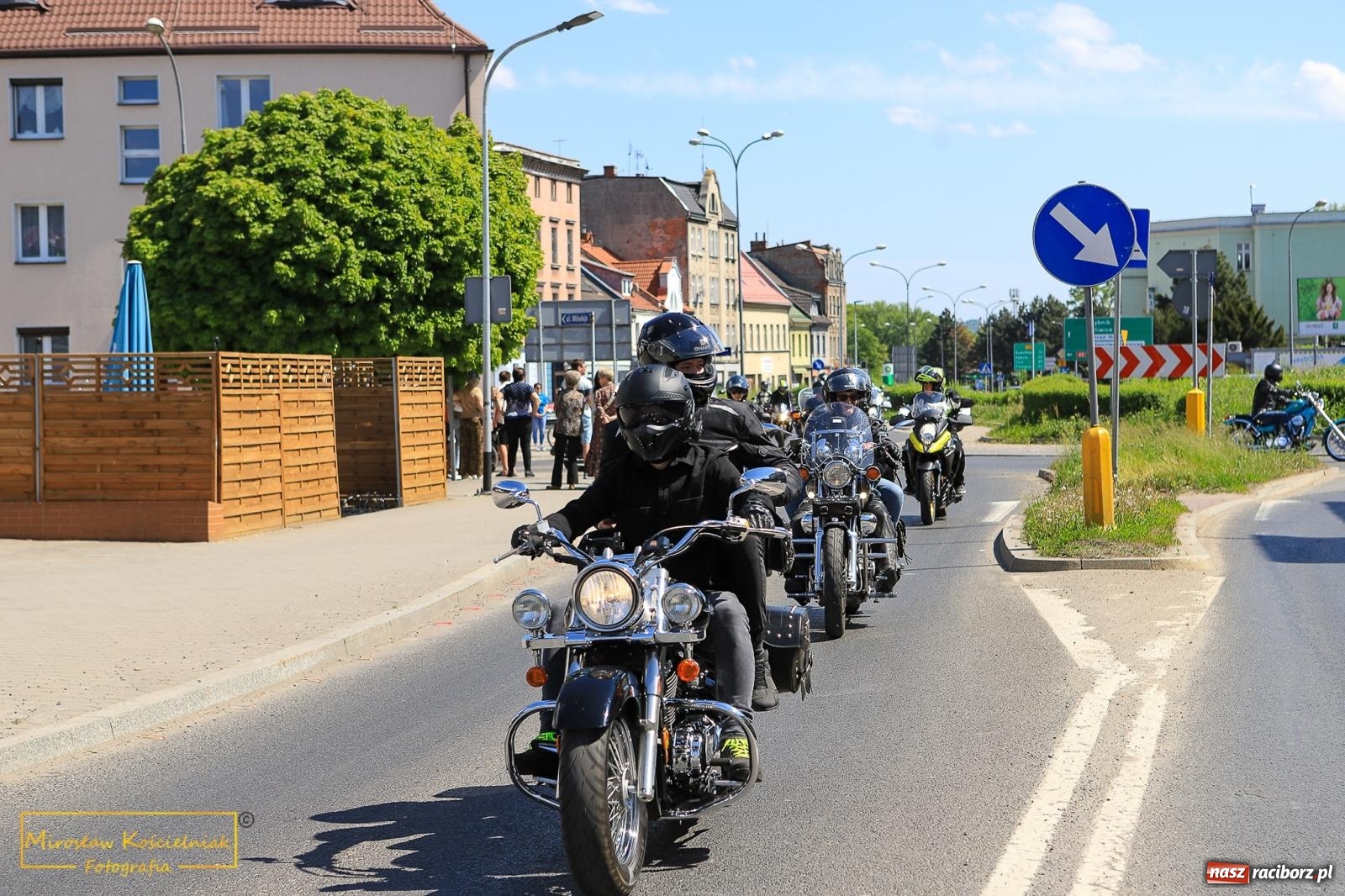 Zdjęcie w galerii na portalu naszraciborz.pl: Setki motocyklistów u św. Mikołaja. Inauguracja sezonu na bis! [FOTO i WIDEO] wiadomości z regionu