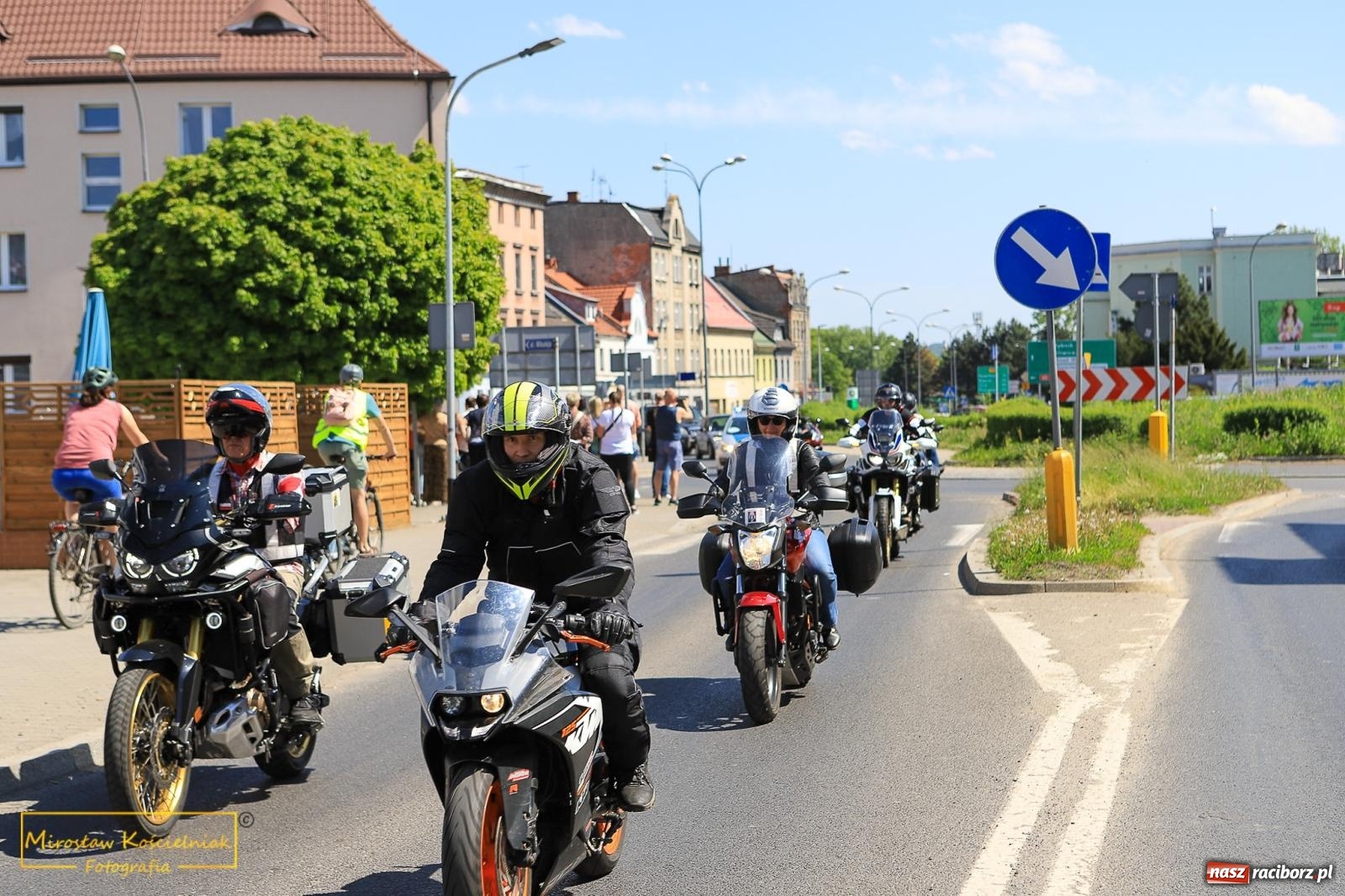 Zdjęcie w galerii na portalu naszraciborz.pl: Setki motocyklistów u św. Mikołaja. Inauguracja sezonu na bis! [FOTO i WIDEO] wiadomości z regionu