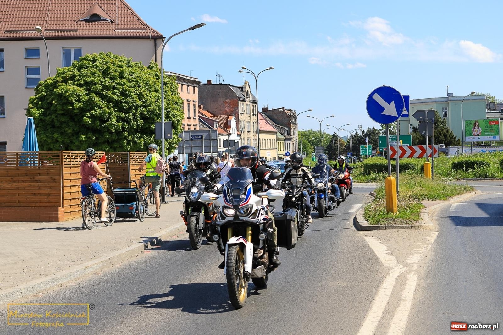 Zdjęcie w galerii na portalu naszraciborz.pl: Setki motocyklistów u św. Mikołaja. Inauguracja sezonu na bis! [FOTO i WIDEO] wiadomości z regionu