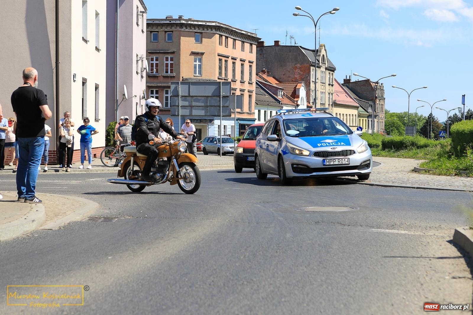Zdjęcie w galerii na portalu naszraciborz.pl: Setki motocyklistów u św. Mikołaja. Inauguracja sezonu na bis! [FOTO i WIDEO] wiadomości z regionu
