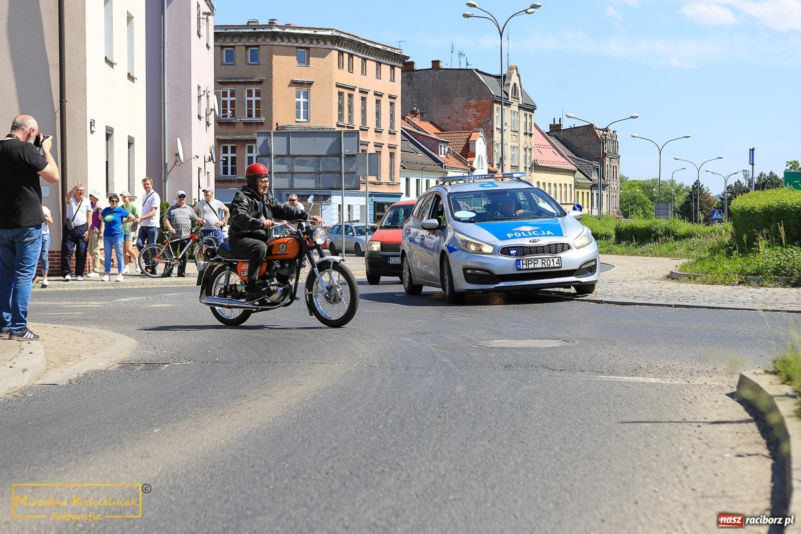 Zdjęcie w galerii na portalu naszraciborz.pl: Setki motocyklistów u św. Mikołaja. Inauguracja sezonu na bis! [FOTO i WIDEO] wiadomości z regionu