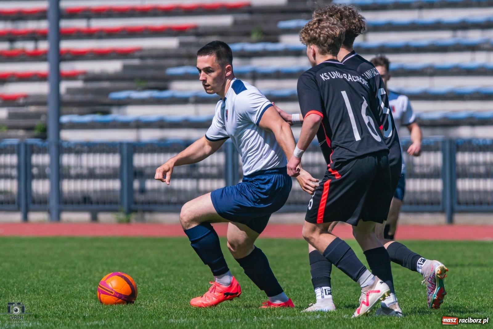 Zdjęcie w galerii na portalu naszraciborz.pl: Choć wiceliderowi się postawili, to punktów nie zdobyli [FOTO] wiadomości z regionu