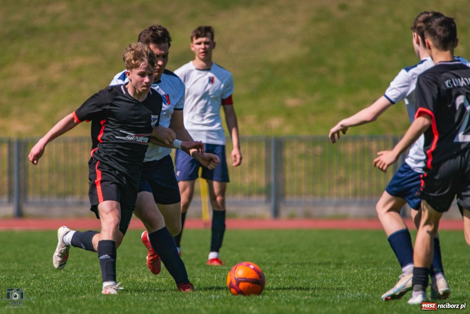 Zdjęcie w galerii na portalu naszraciborz.pl: Choć wiceliderowi się postawili, to punktów nie zdobyli [FOTO] wiadomości z regionu