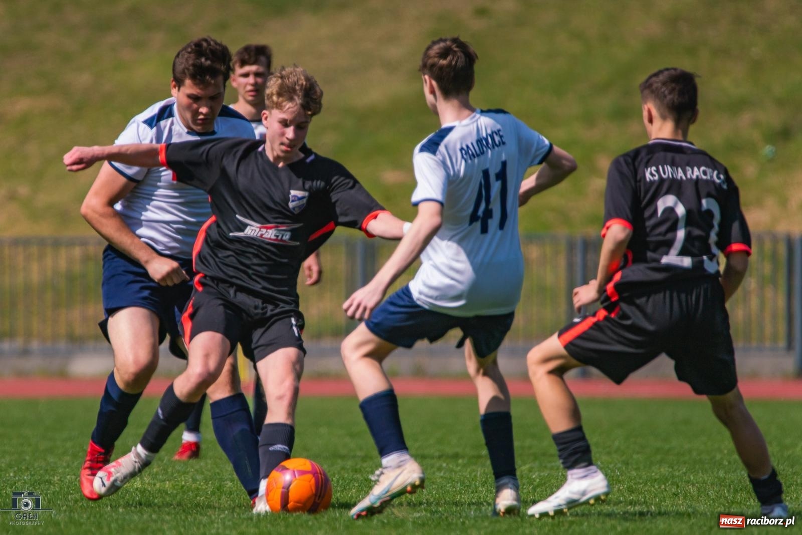 Zdjęcie w galerii na portalu naszraciborz.pl: Choć wiceliderowi się postawili, to punktów nie zdobyli [FOTO] wiadomości z regionu