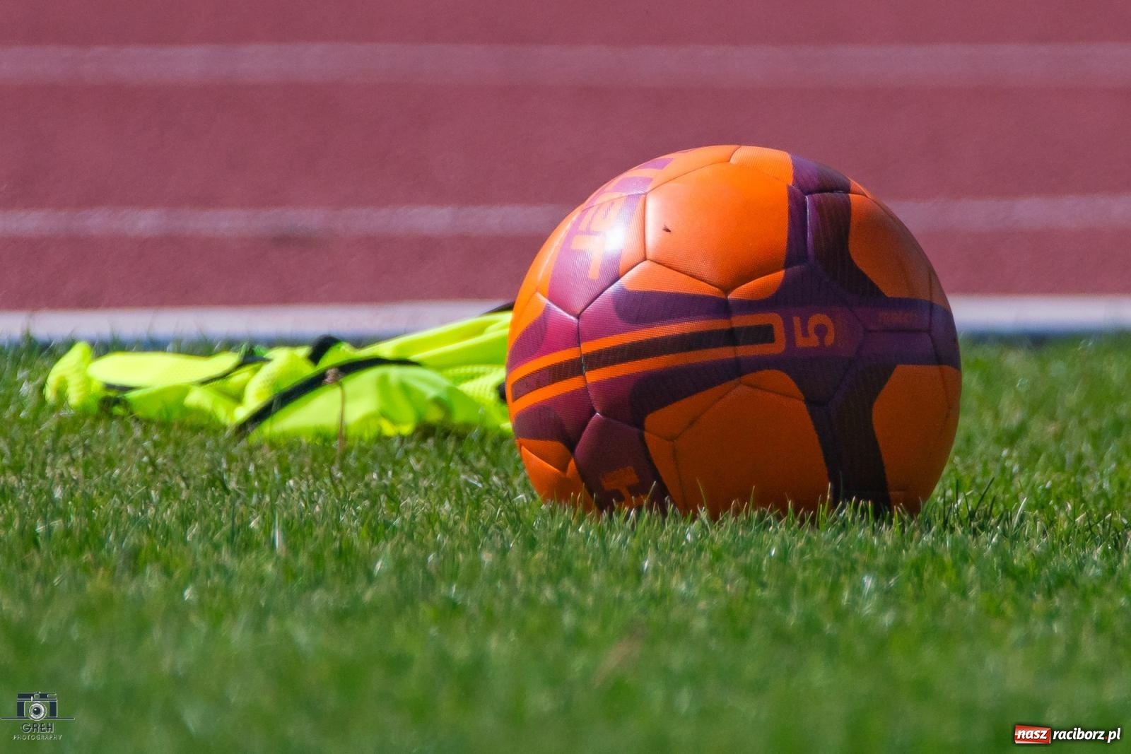 Zdjęcie w galerii na portalu naszraciborz.pl: Choć wiceliderowi się postawili, to punktów nie zdobyli [FOTO] wiadomości z regionu