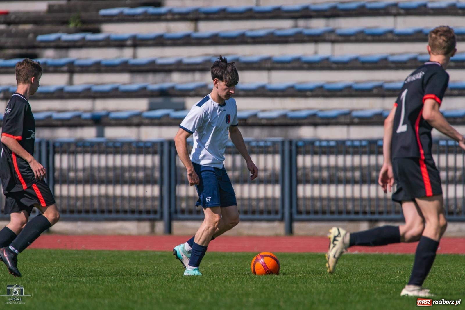 Zdjęcie w galerii na portalu naszraciborz.pl: Choć wiceliderowi się postawili, to punktów nie zdobyli [FOTO] wiadomości z regionu