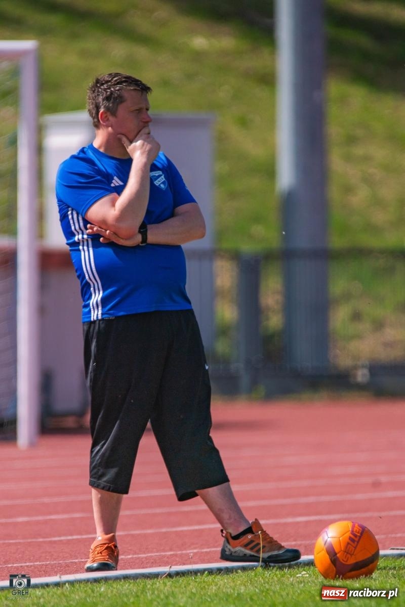 Zdjęcie w galerii na portalu naszraciborz.pl: Choć wiceliderowi się postawili, to punktów nie zdobyli [FOTO] wiadomości z regionu