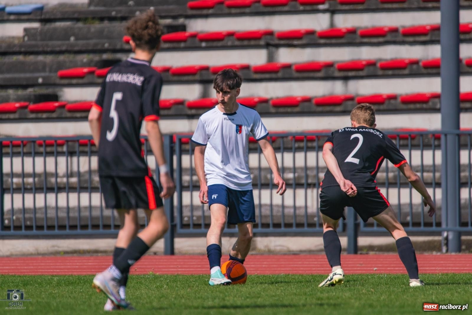 Zdjęcie w galerii na portalu naszraciborz.pl: Choć wiceliderowi się postawili, to punktów nie zdobyli [FOTO] wiadomości z regionu