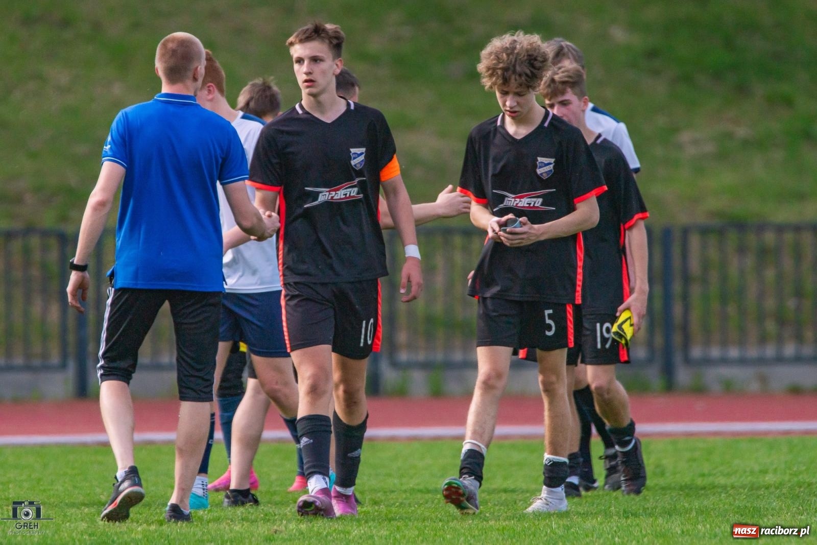 Zdjęcie w galerii na portalu naszraciborz.pl: Choć wiceliderowi się postawili, to punktów nie zdobyli [FOTO] wiadomości z regionu