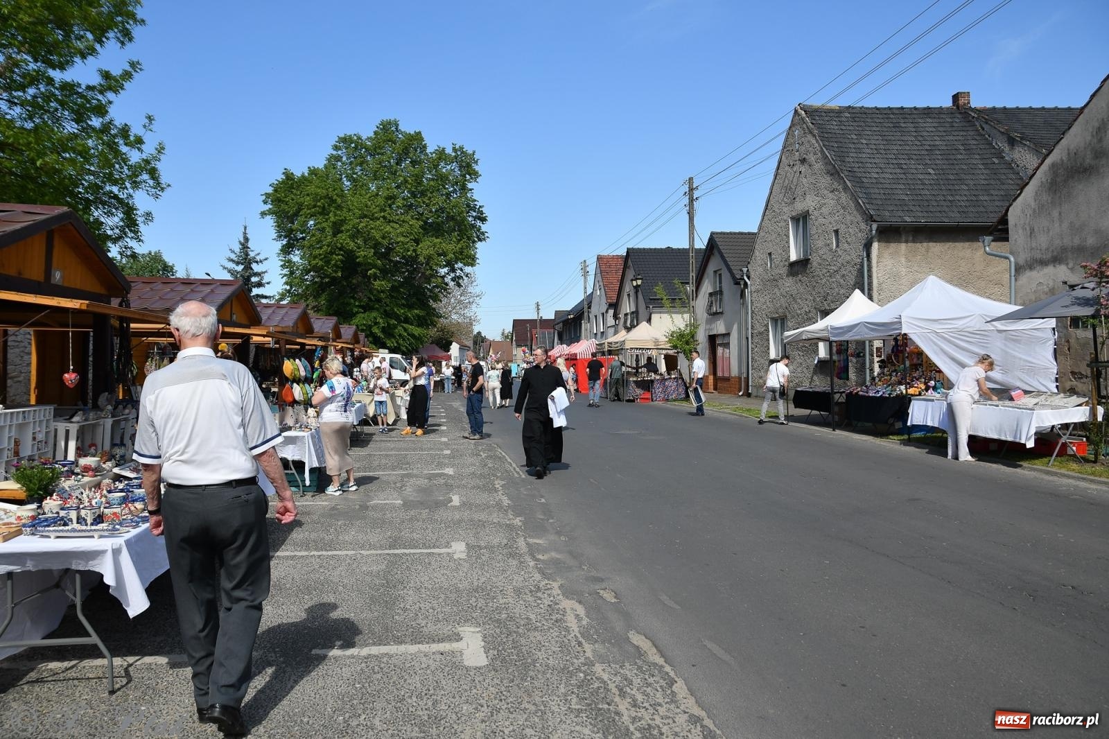 Zdjęcie w galerii na portalu naszraciborz.pl: Diecezjalne Święto Rodziny i XII Jarmark Cysterski w Jemielnicy wiadomości z regionu