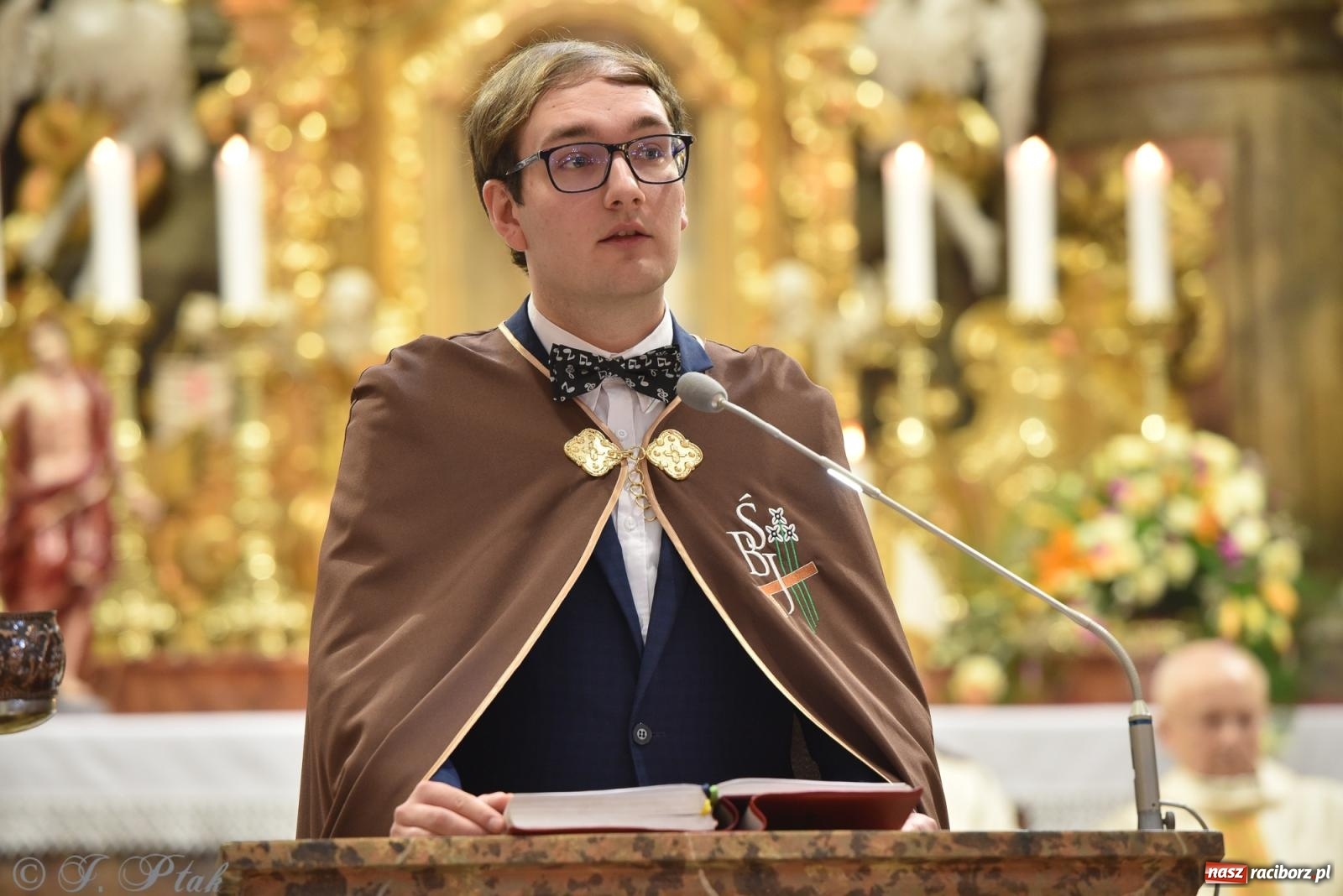 Zdjęcie w galerii na portalu naszraciborz.pl: Diecezjalne Święto Rodziny i XII Jarmark Cysterski w Jemielnicy wiadomości z regionu