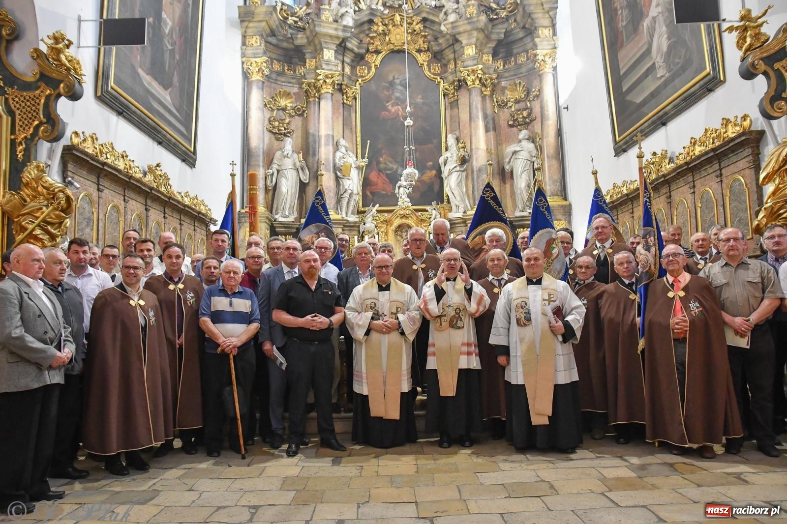 Zdjęcie w galerii na portalu naszraciborz.pl: Diecezjalne Święto Rodziny i XII Jarmark Cysterski w Jemielnicy wiadomości z regionu