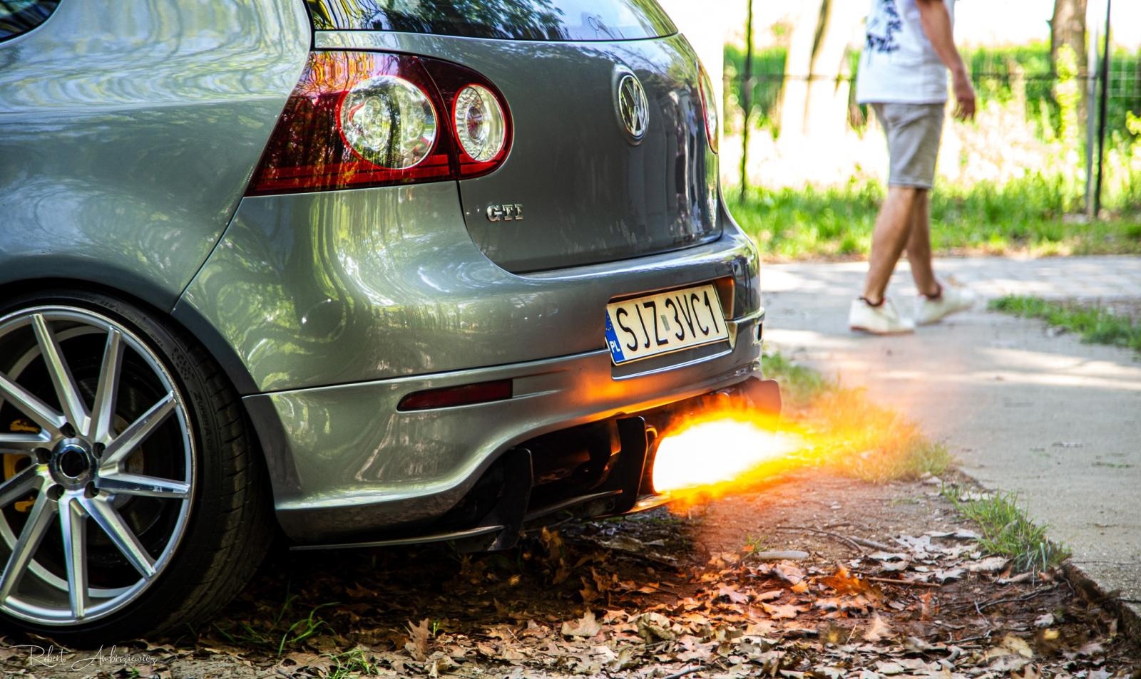 Zdjęcie w galerii na portalu naszraciborz.pl: Petrol Beach - Zlot Samochodów Tuningowanych w Bukowie na bis! [FOTO] wiadomości z regionu