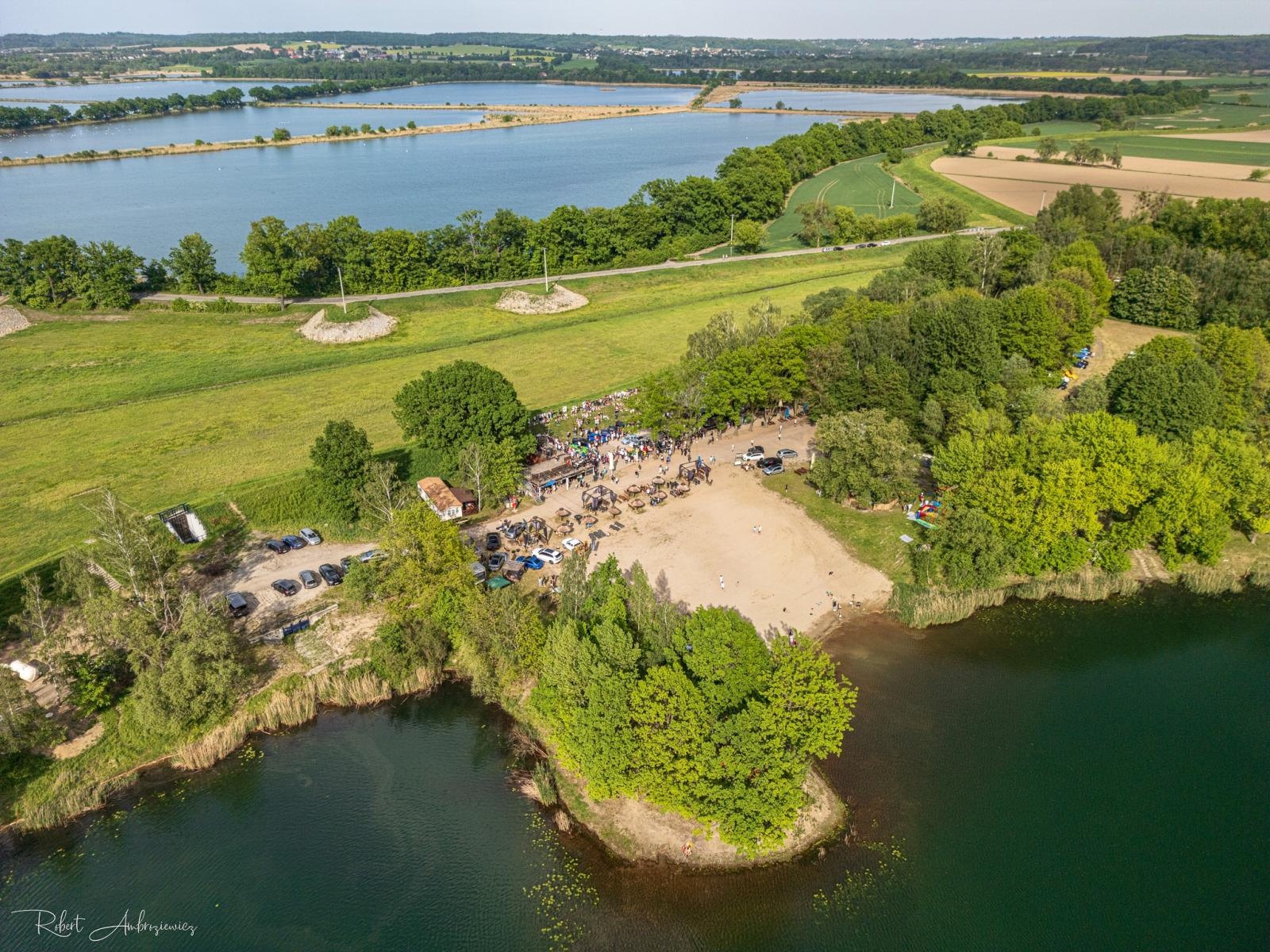 Zdjęcie w galerii na portalu naszraciborz.pl: Petrol Beach - Zlot Samochodów Tuningowanych w Bukowie na bis! [FOTO] wiadomości z regionu