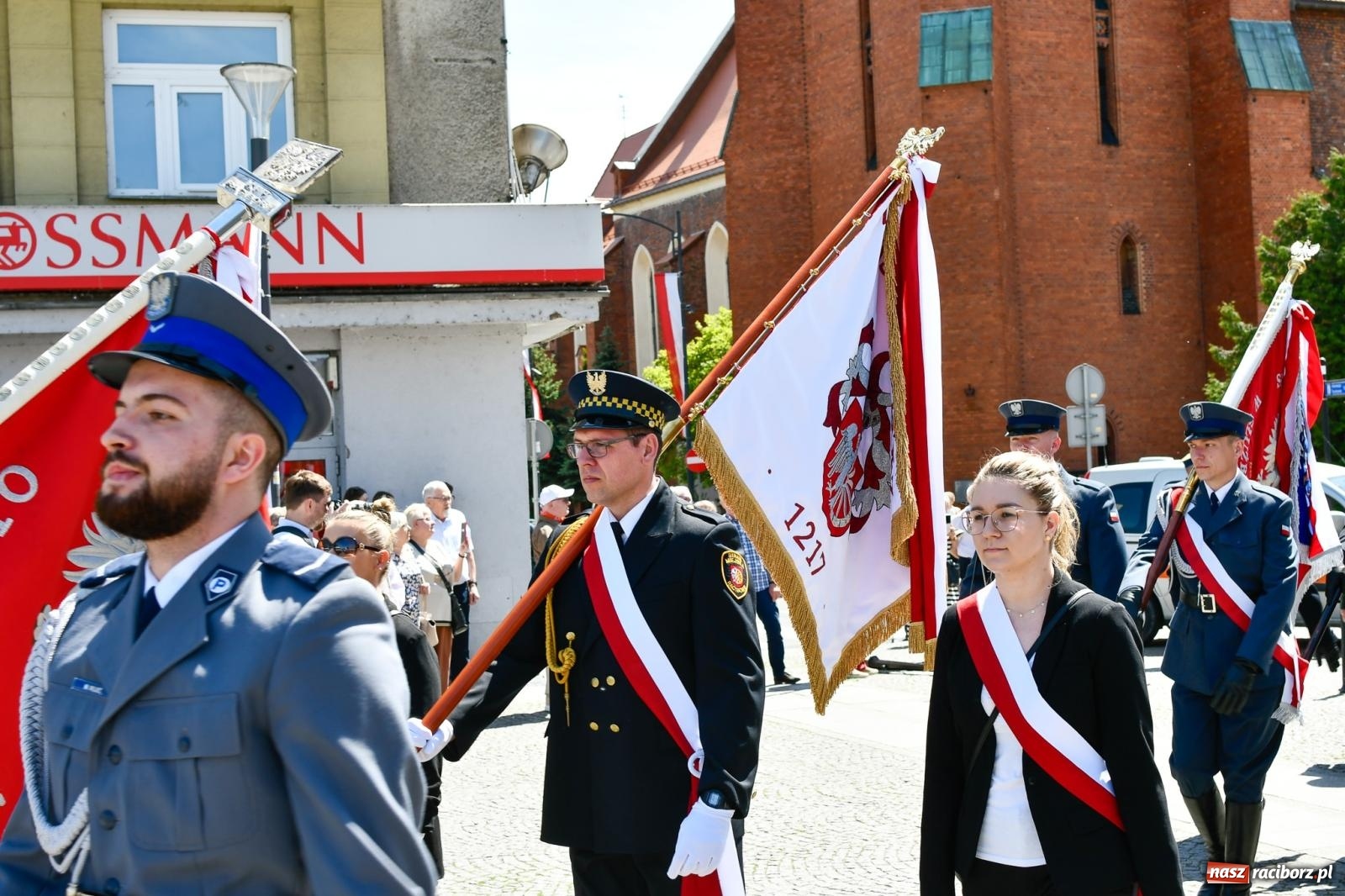 Zdjęcie w galerii na portalu naszraciborz.pl: Święto Narodowe Trzeciego Maja. Obchody w Raciborzu [FOTO i WIDEO] wiadomości z regionu