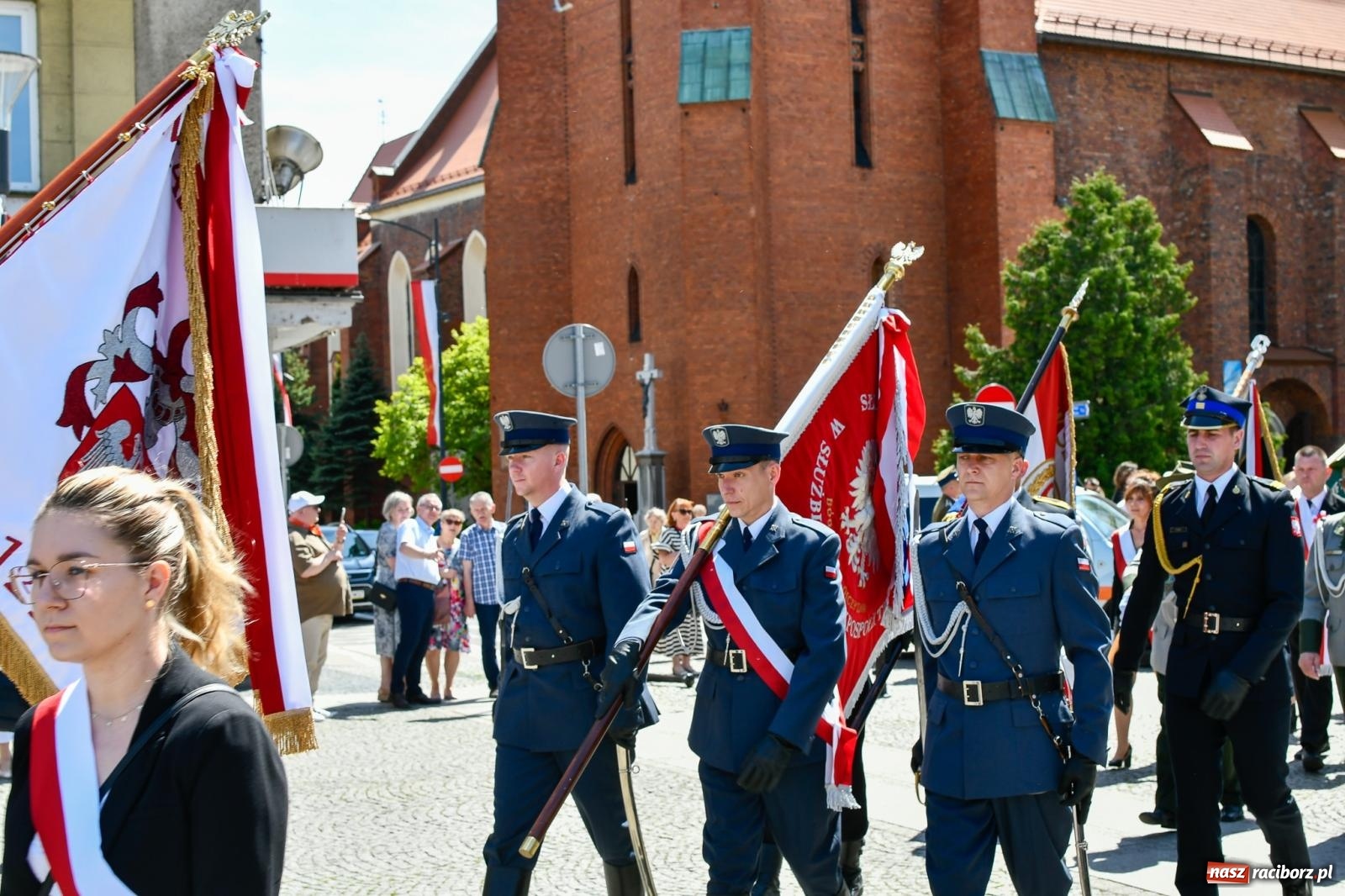 Zdjęcie w galerii na portalu naszraciborz.pl: Święto Narodowe Trzeciego Maja. Obchody w Raciborzu [FOTO i WIDEO] wiadomości z regionu