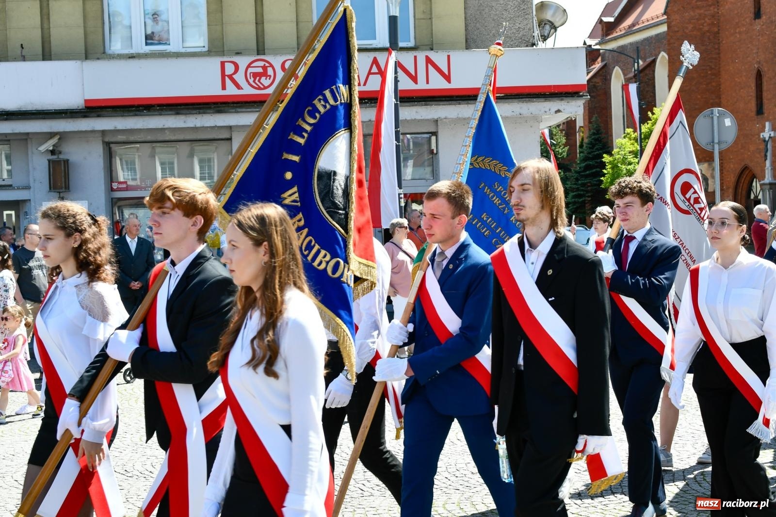 Zdjęcie w galerii na portalu naszraciborz.pl: Święto Narodowe Trzeciego Maja. Obchody w Raciborzu [FOTO i WIDEO] wiadomości z regionu