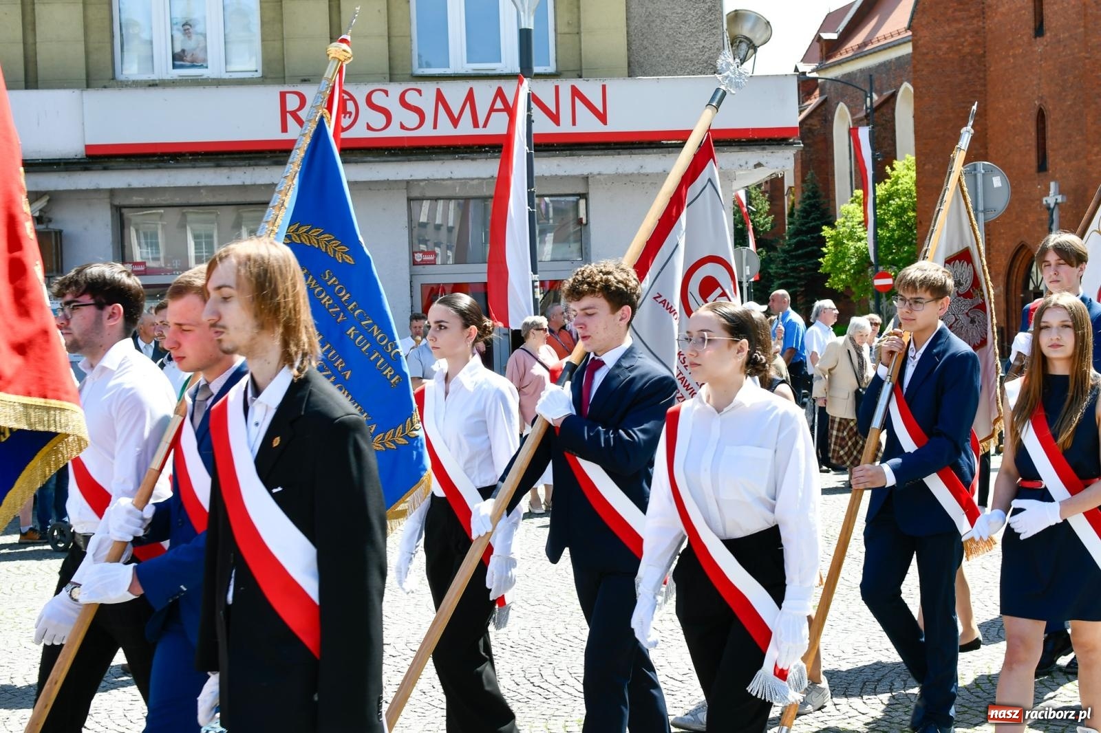 Zdjęcie w galerii na portalu naszraciborz.pl: Święto Narodowe Trzeciego Maja. Obchody w Raciborzu [FOTO i WIDEO] wiadomości z regionu